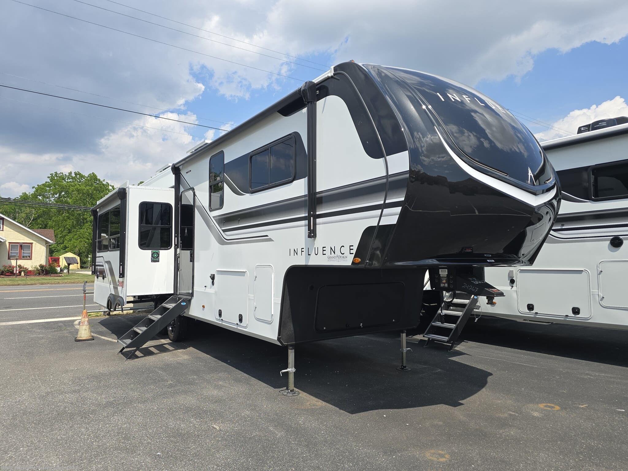 New 2027 Grand Design Influence 3003RL available in Egg Harbor City, New Jersey