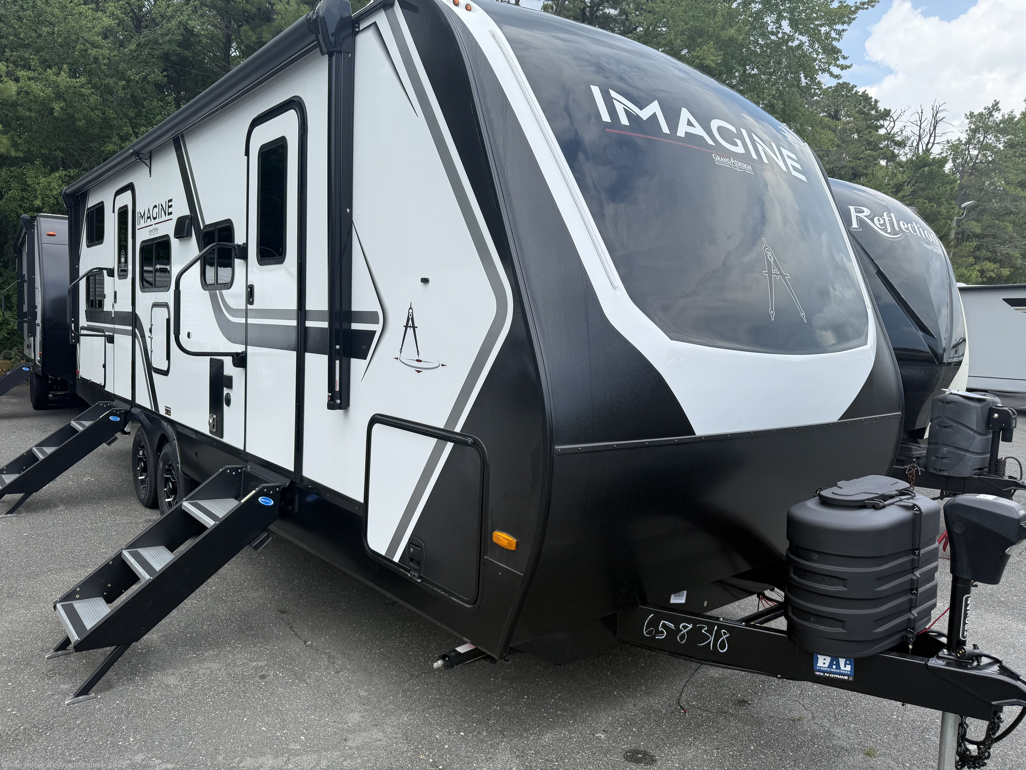 New 2027 Grand Design Imagine 2470BH available in Egg Harbor City, New Jersey