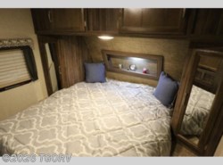 Used 2018 Coachmen Apex Ultra-Lite 259BHSS available in Greeley, Colorado