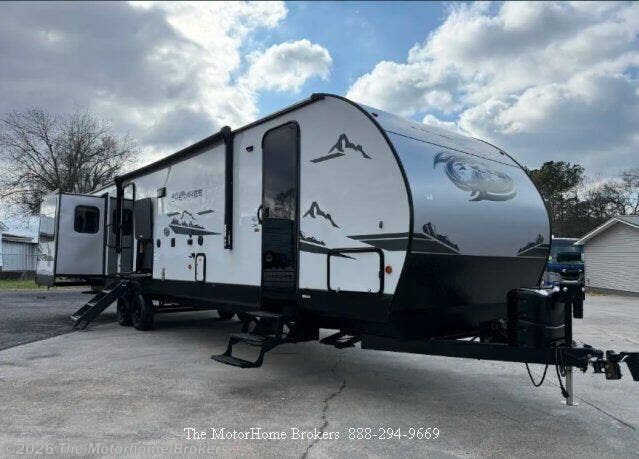 Used 2022 Forest River Cherokee Black Label 306MM available in Salisbury, Maryland