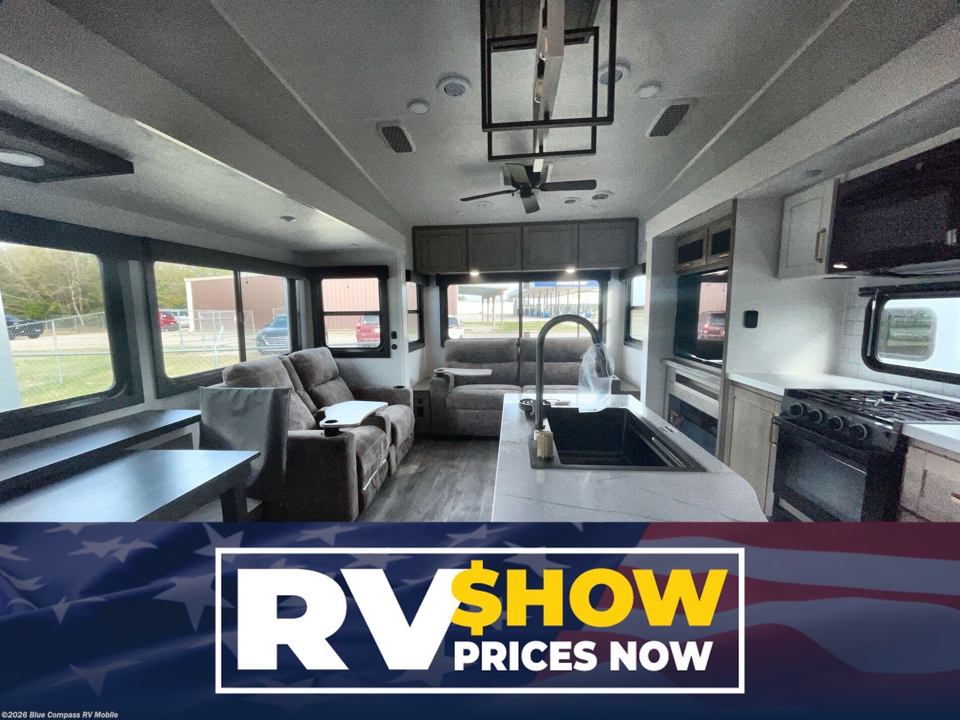 New 2026 Jayco Eagle 321RSTS available in Theodore, Alabama