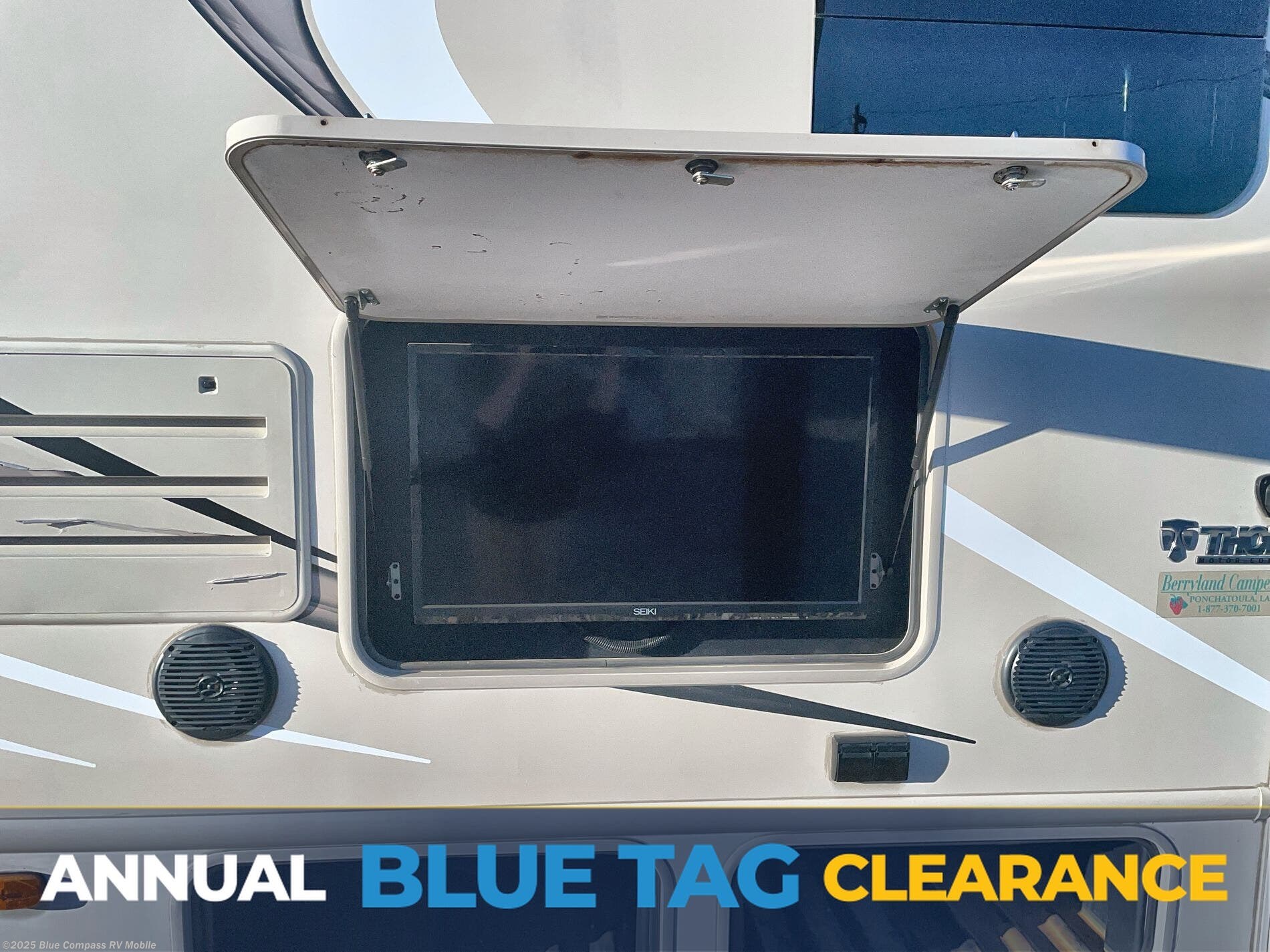 Used 2017 Thor Motor Coach Axis 25.2 available in Theodore, Alabama