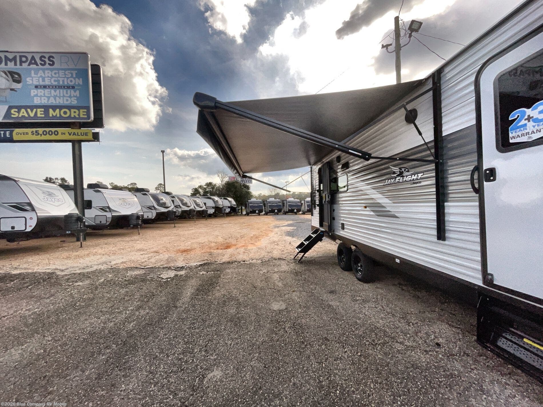New 2026 Jayco Jay Flight SLX 262RLS available in Theodore, Alabama