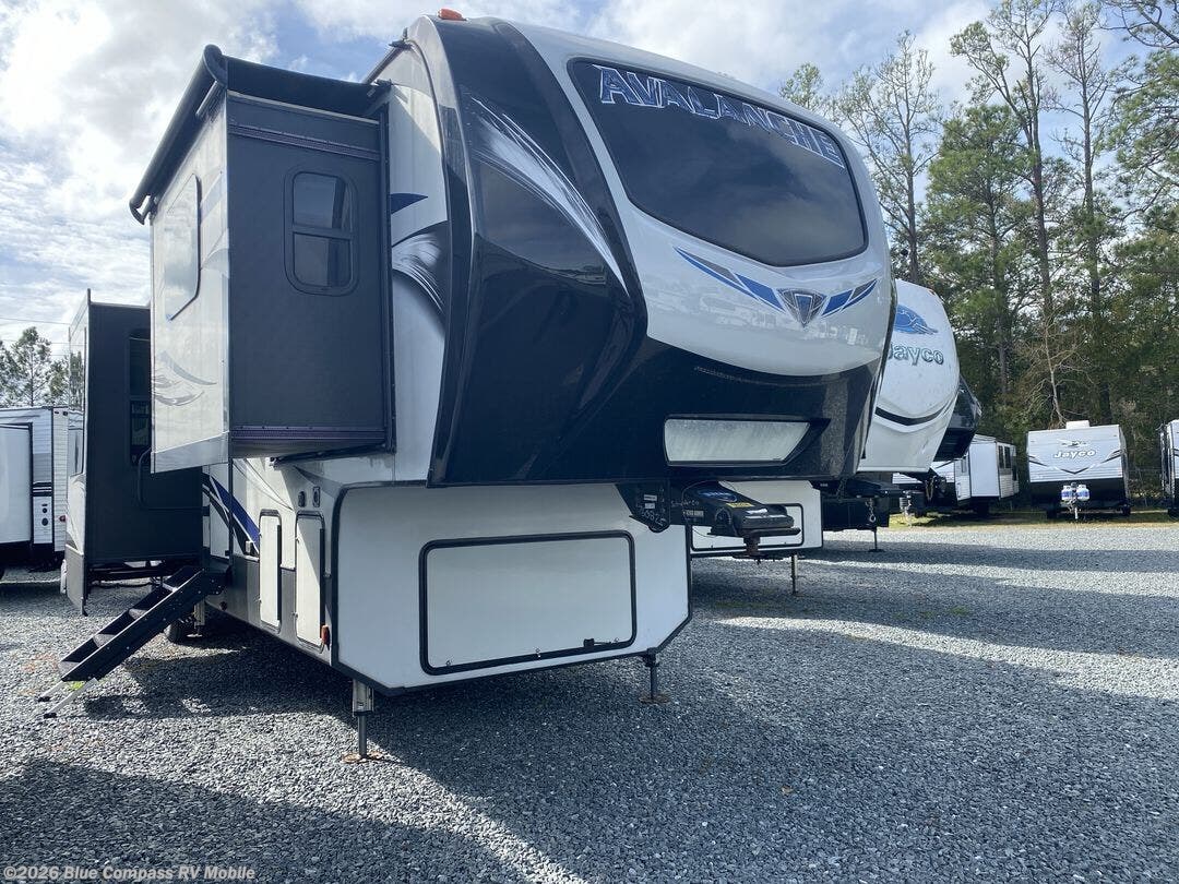 Used 2019 Keystone Avalanche 383FL available in Theodore, Alabama