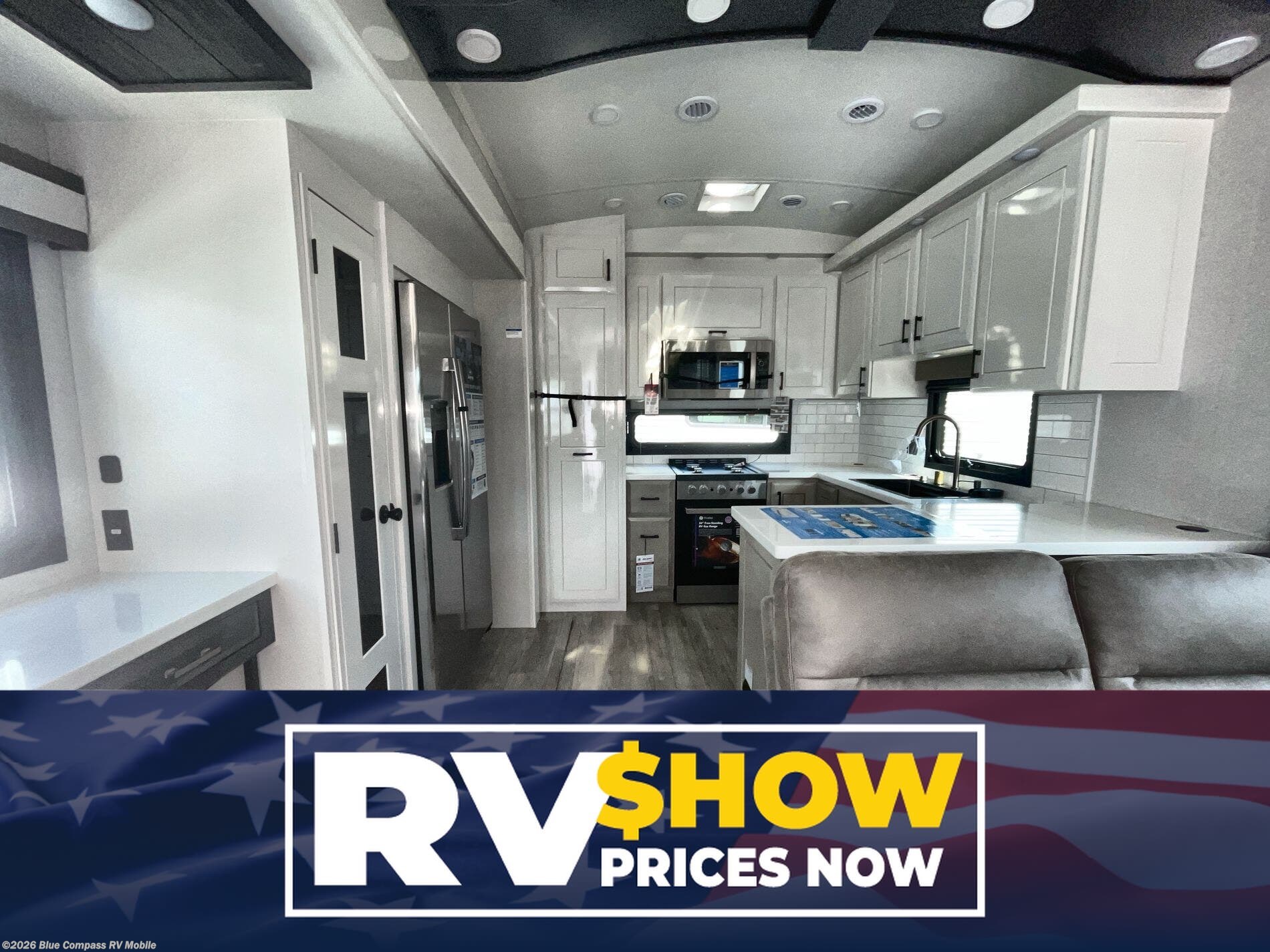 New 2026 Jayco Pinnacle 38FBRK available in Theodore, Alabama