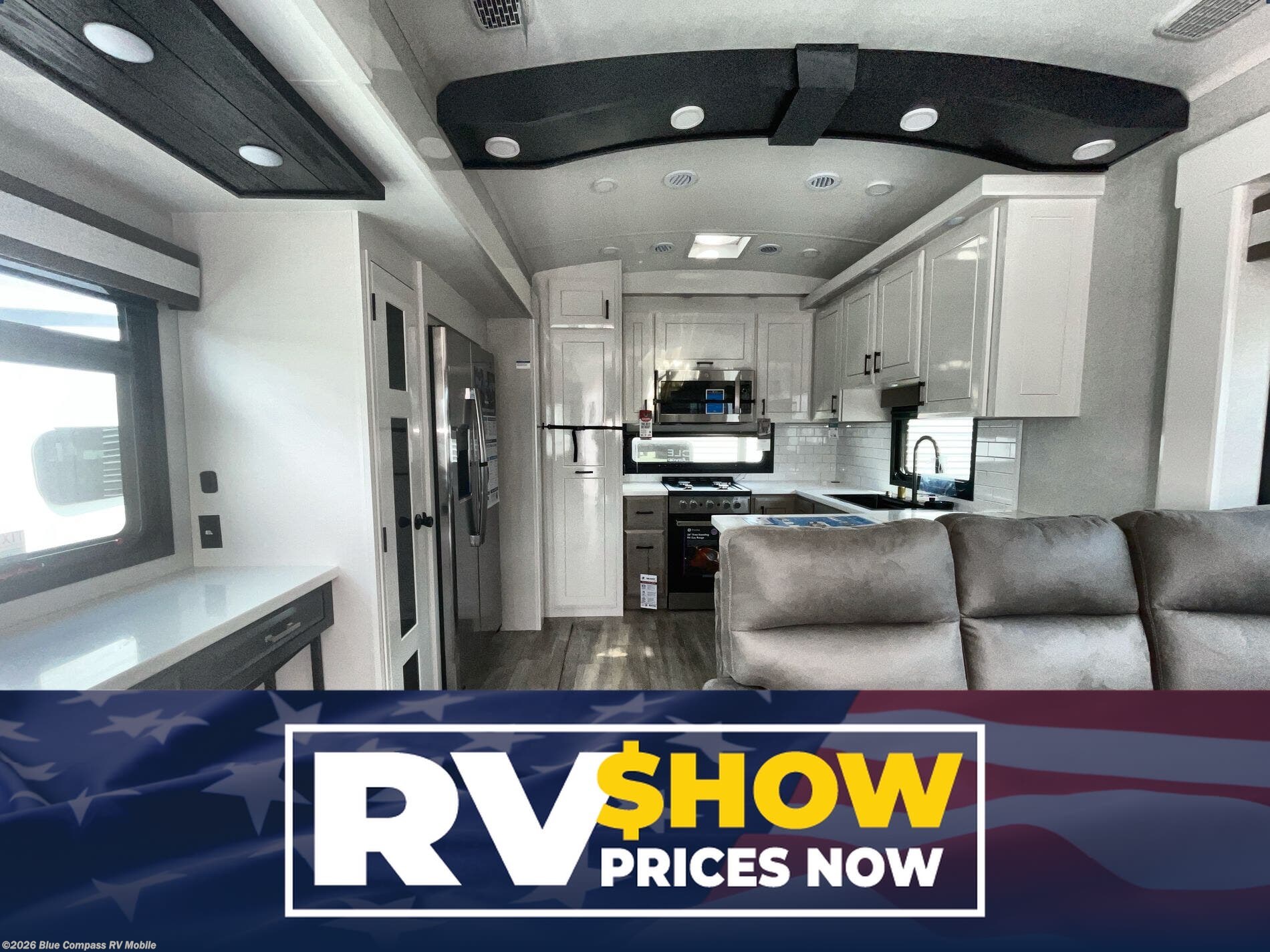 New 2026 Jayco Pinnacle 38FBRK available in Theodore, Alabama