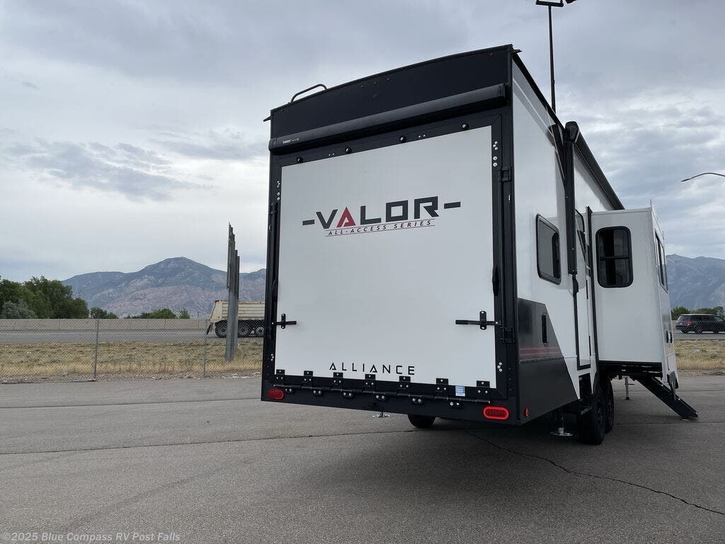 New 2026 Alliance RV Valor All-Access 32A10 available in Post Falls, Idaho