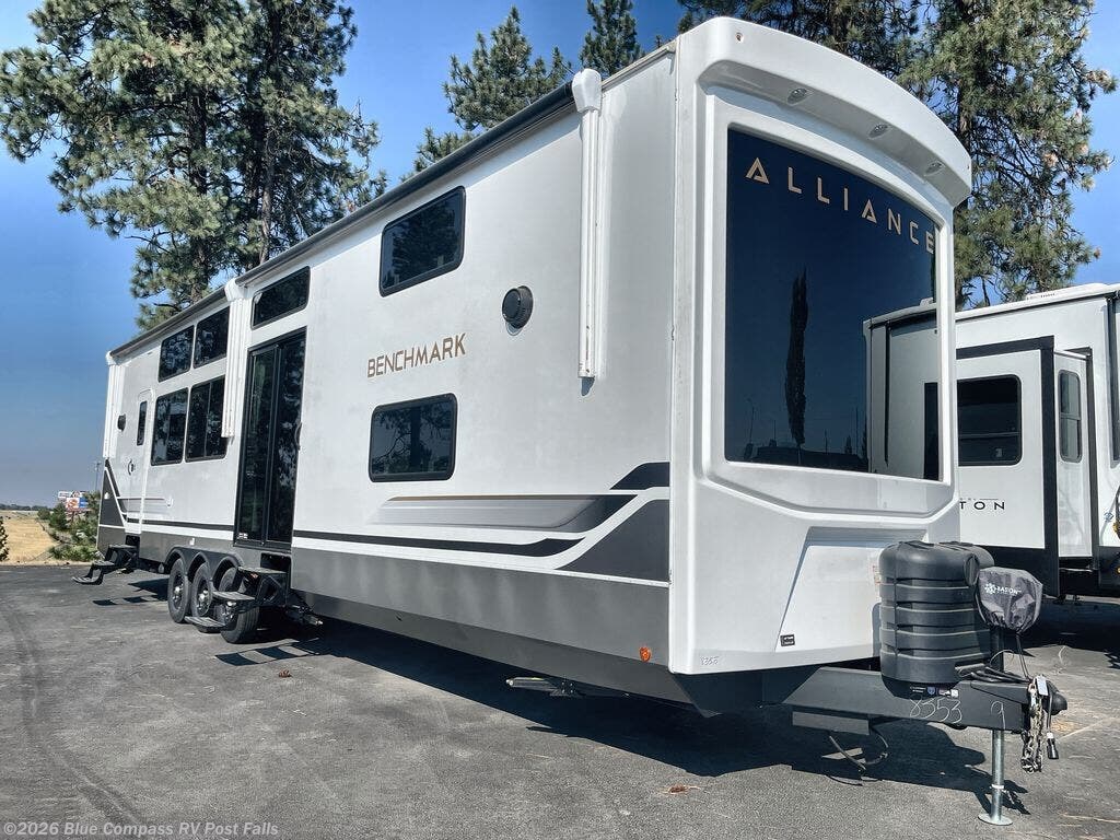 New 2026 Alliance RV Benchmark 44LFT available in Post Falls, Idaho