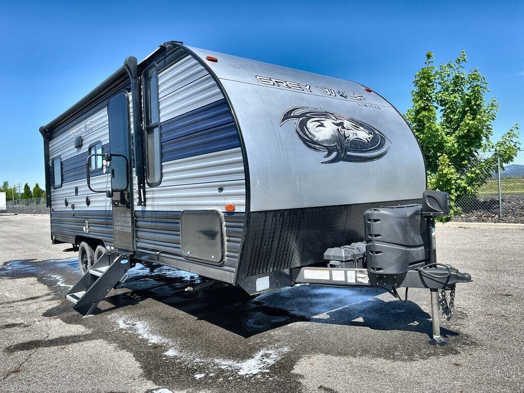 Used 2022 Forest River Cherokee Grey Wolf 20RDSE available in Post Falls, Idaho
