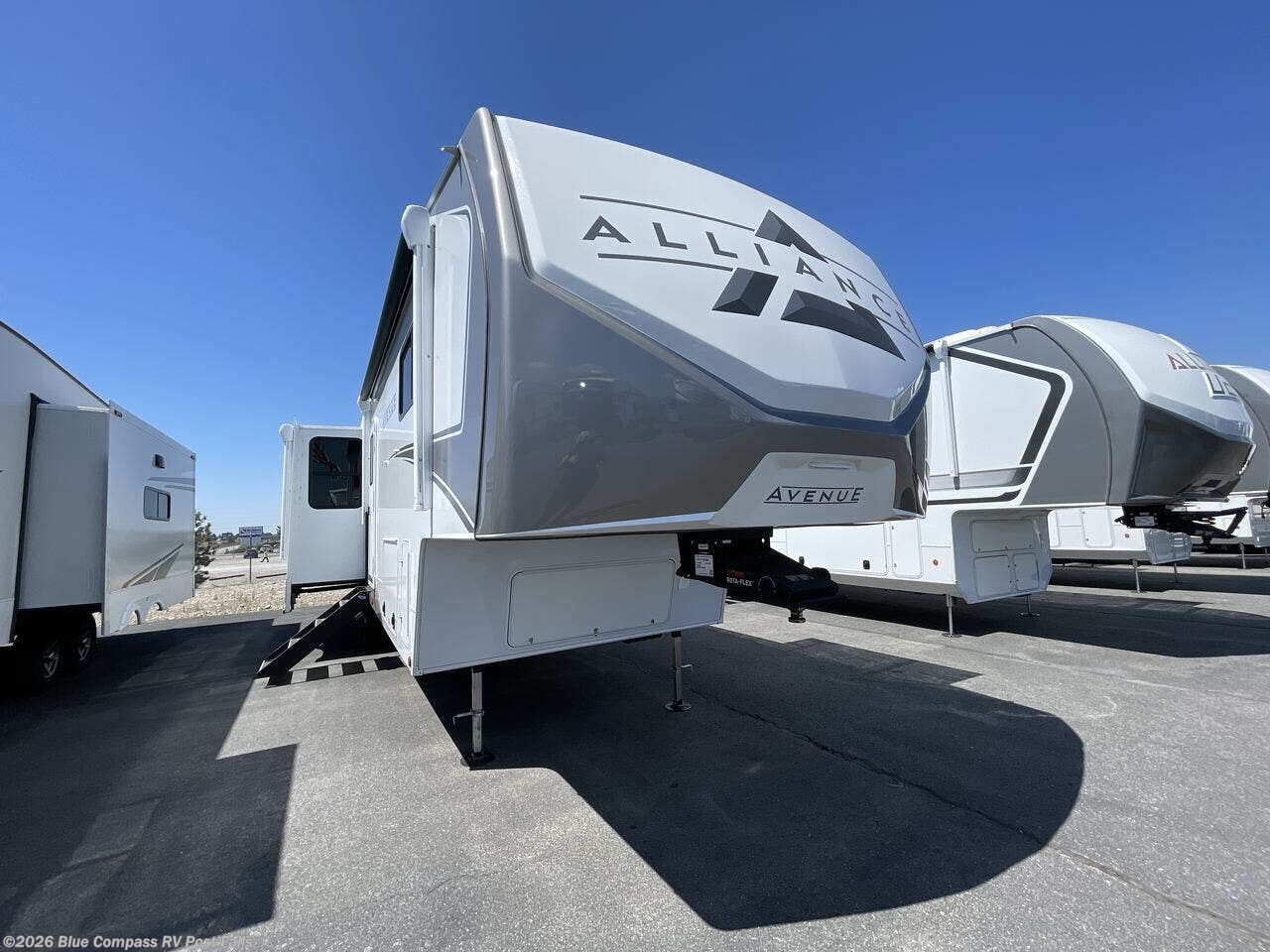 New 2026 Alliance RV Avenue 32RLS available in Post Falls, Idaho