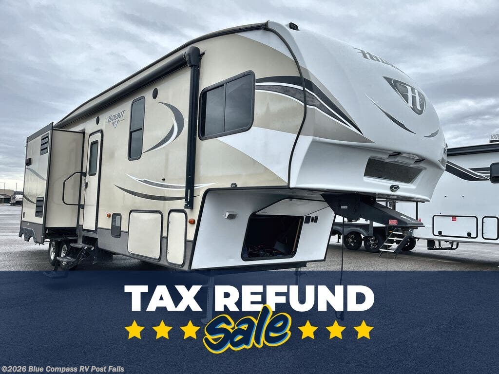 Used 2018 Keystone Hideout 298BHDS available in Post Falls, Idaho