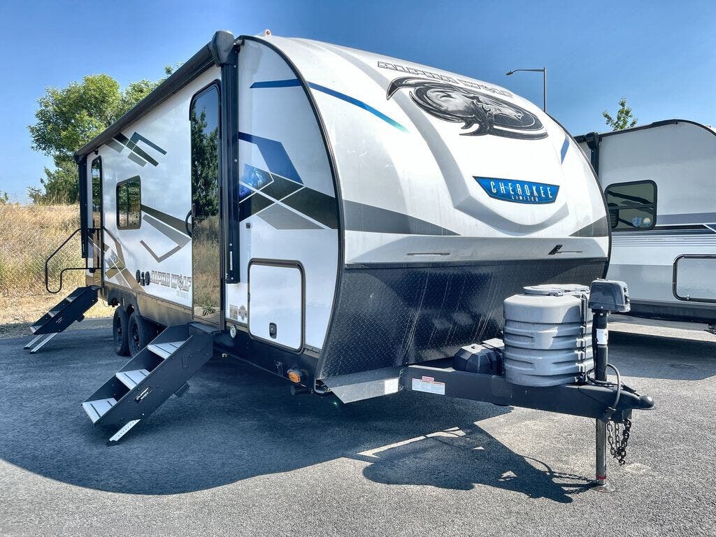 Used 2024 Forest River Cherokee Alpha Wolf 23LDE-L available in Post Falls, Idaho