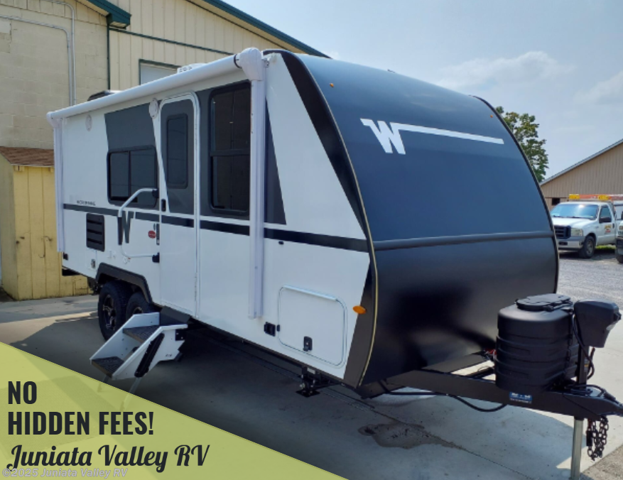 New 2026 Winnebago Micro Minnie 2108DS available in Mifflintown, Pennsylvania
