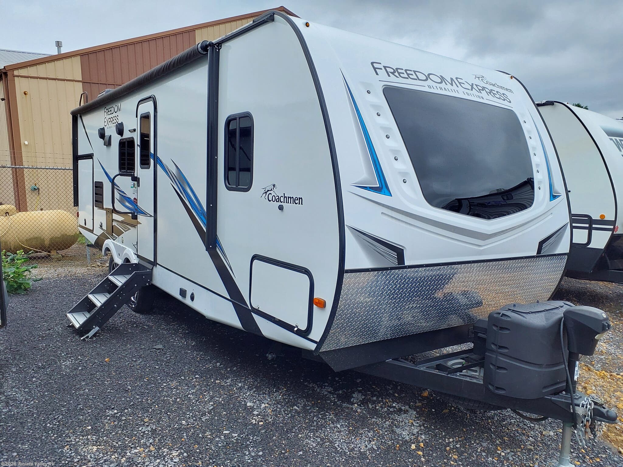 Used 2021 Coachmen Freedom Express Ultra Lite 252 RBS available in Mifflintown, Pennsylvania