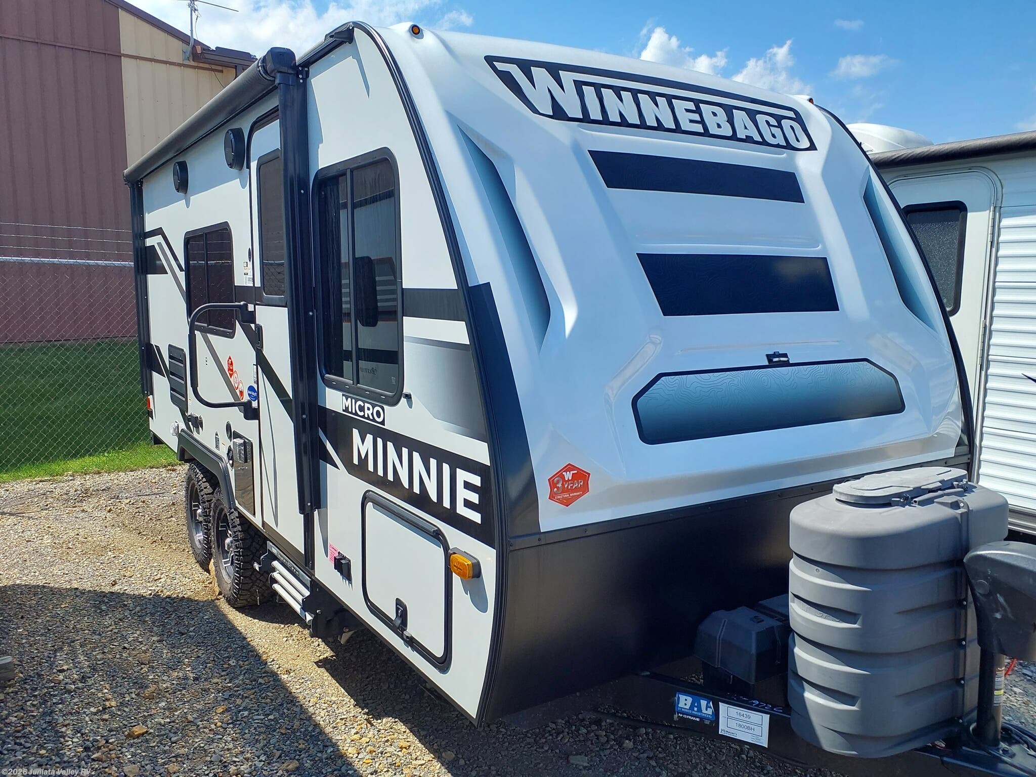 Used 2024 Winnebago Micro Minnie 1800BH available in Mifflintown, Pennsylvania