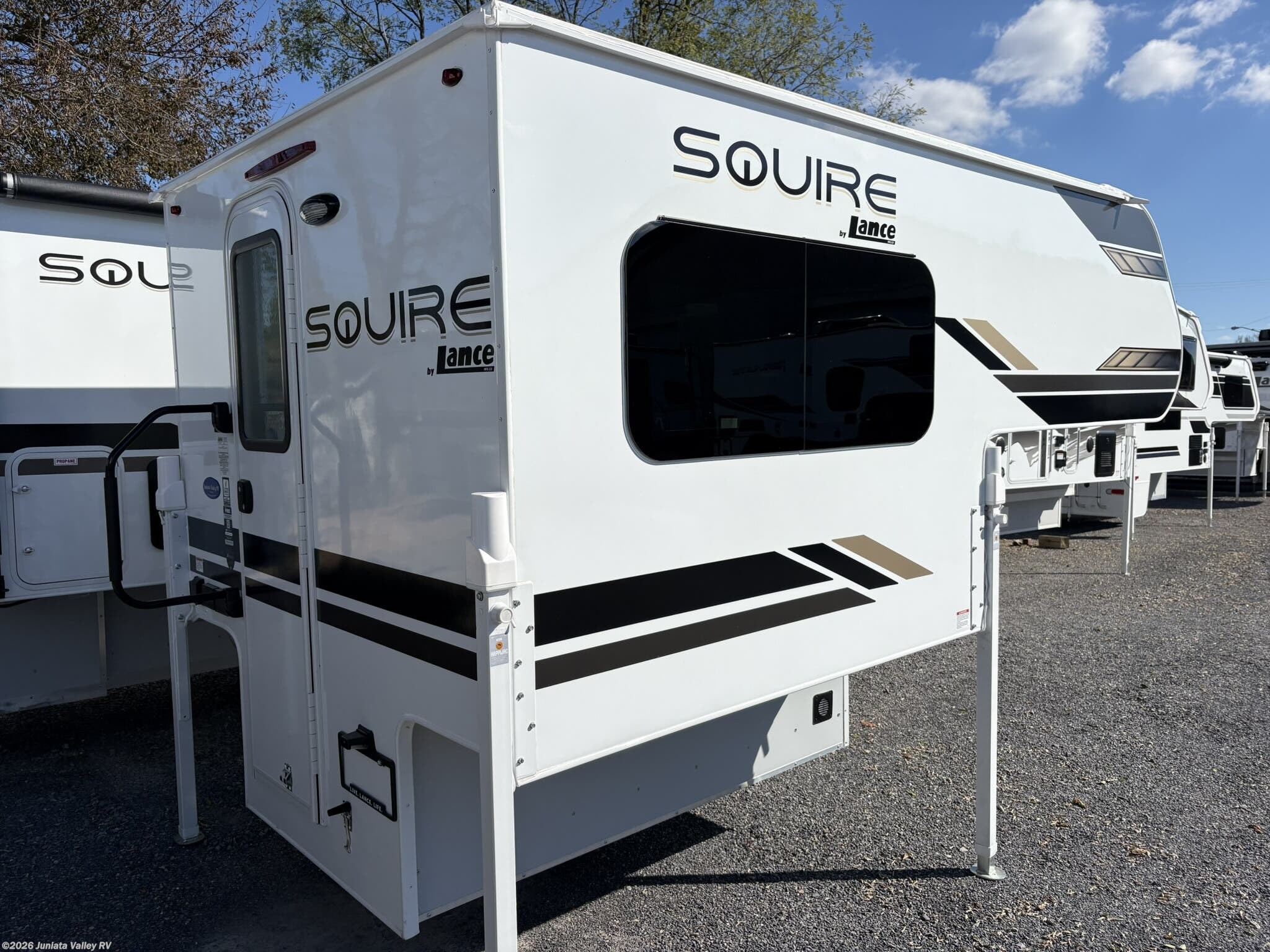 New 2027 Lance TC SQ605 available in Mifflintown, Pennsylvania