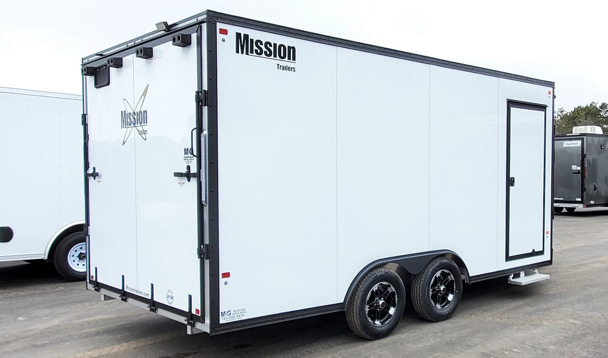 Snowmobile 2020 Mission Trailers 8.5x16+Vnose Enclosed Snow White