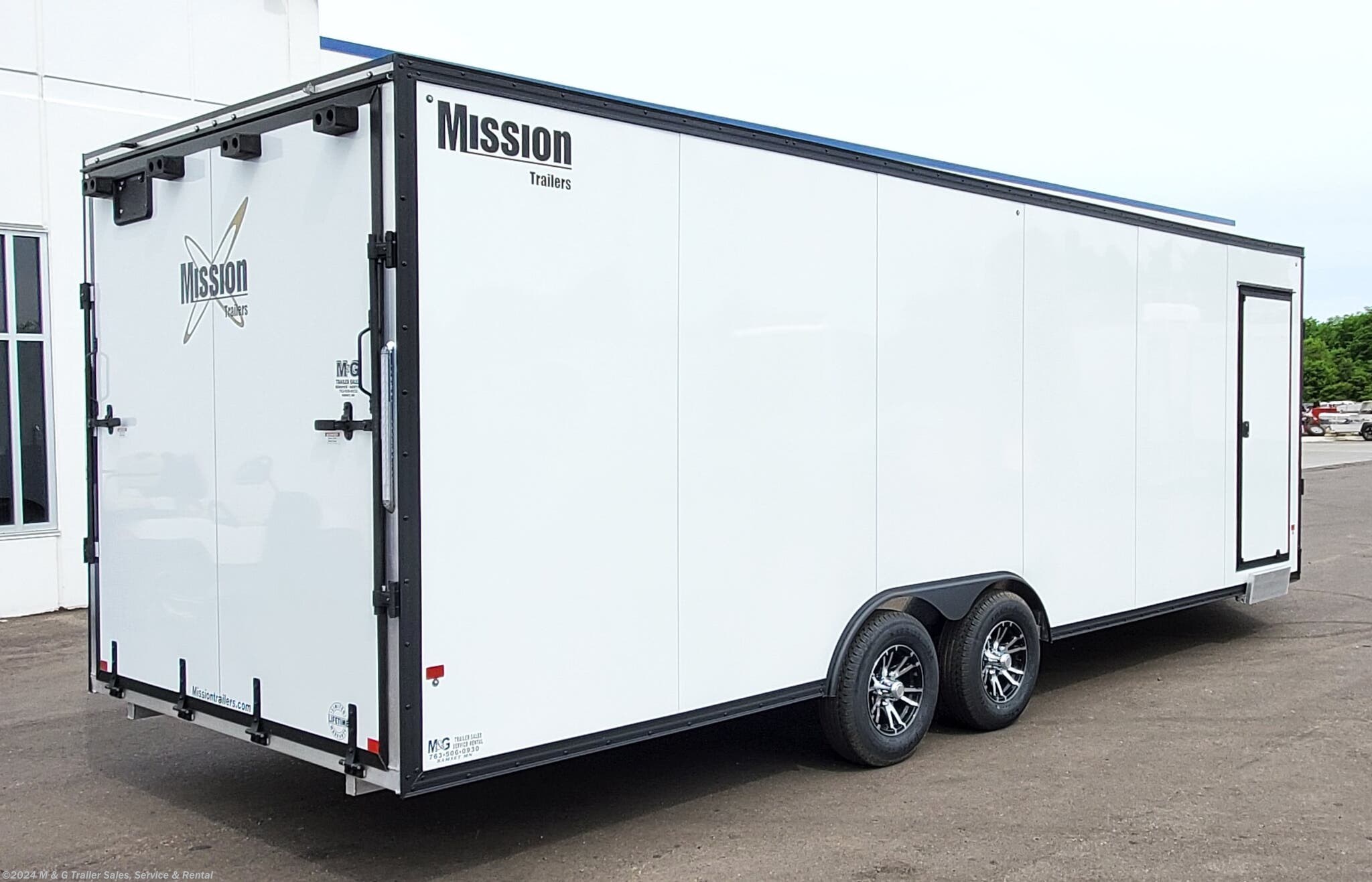 Snowmobile 2020 Mission Trailers 85x24 V Nose Enclosed Snowmobile