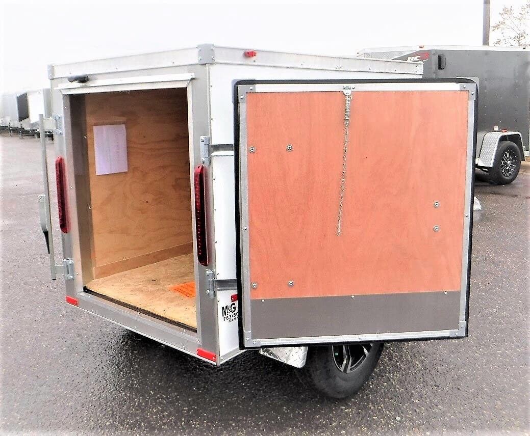 Cargo Trailer 2020 RC Trailers 4x6 Enclosed Cargo White TrailersUSA