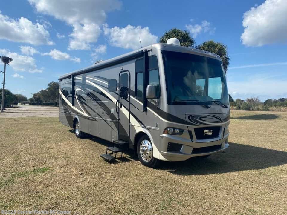 Used 2019 Newmar Bay Star 3401 available in Apopka, Florida