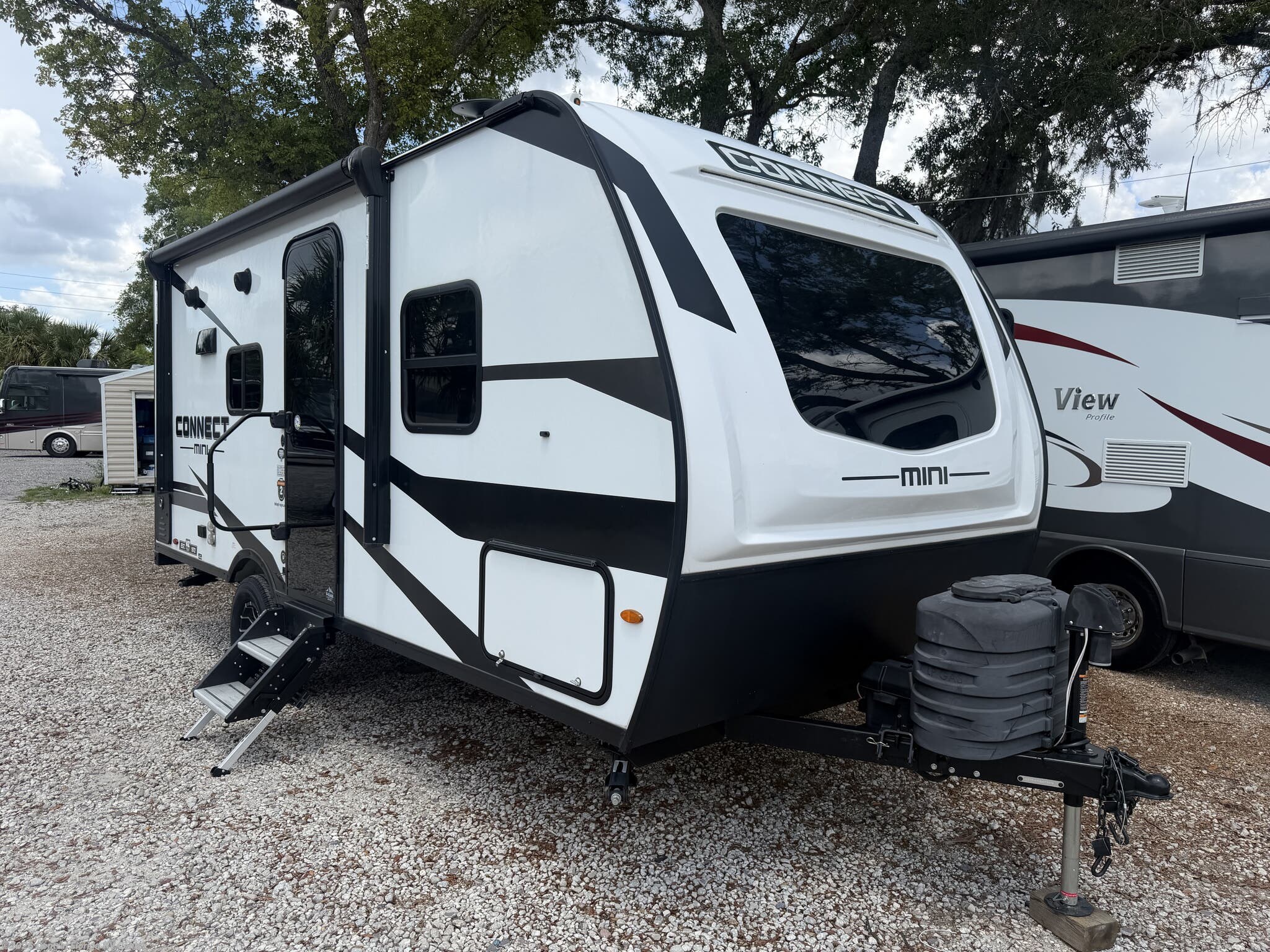 Used 2025  K-Z Connect Mini CM181RB by K-Z from Central Florida RV Center in Apopka, FL