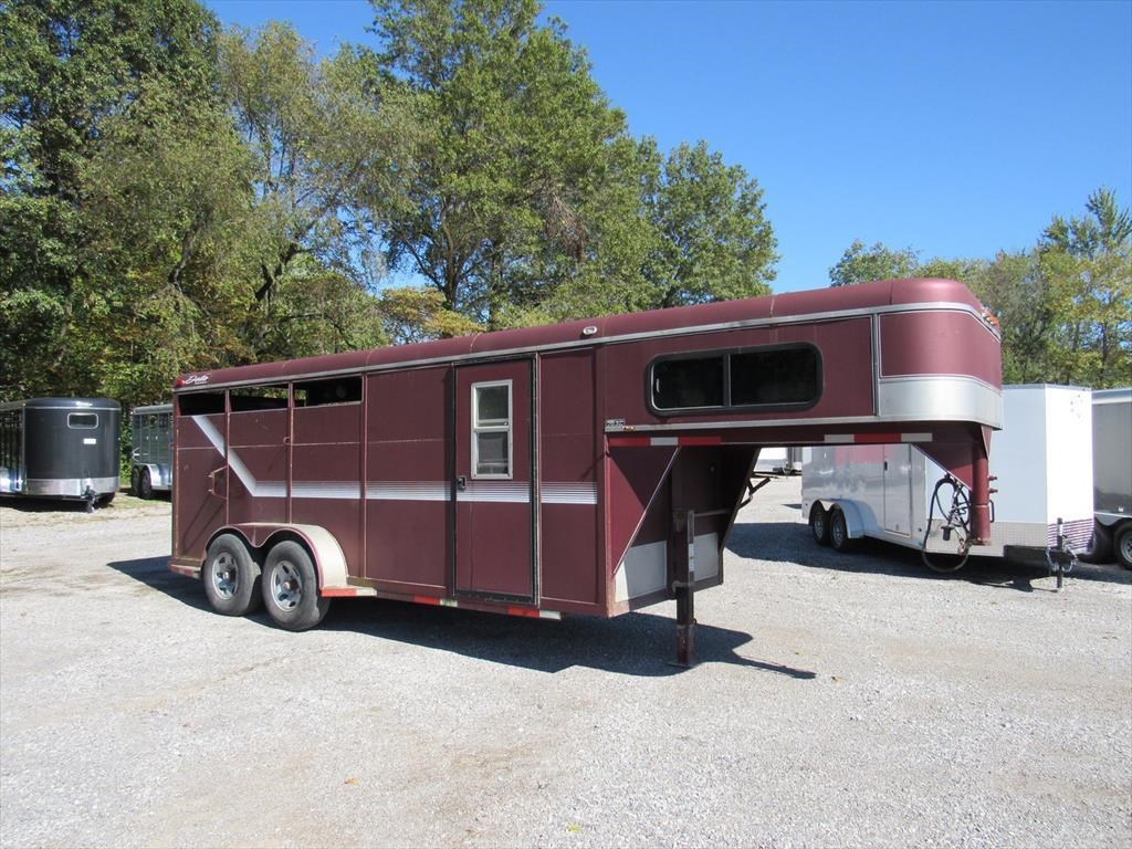 Horse Trailer 2003 Delta 3H18 TrailersUSA