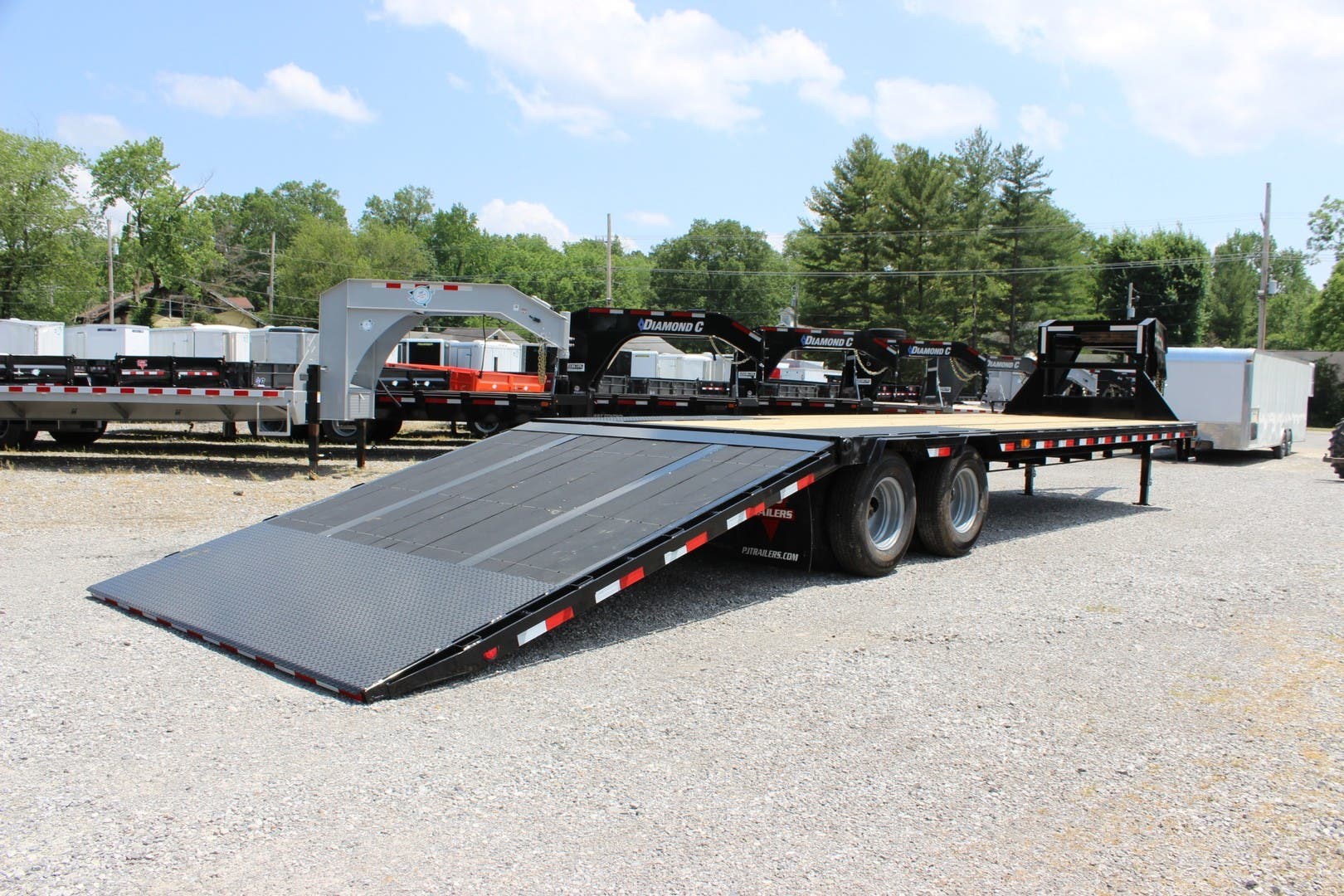 Equipment 2020 PJ Trailers LY342 TrailersUSA