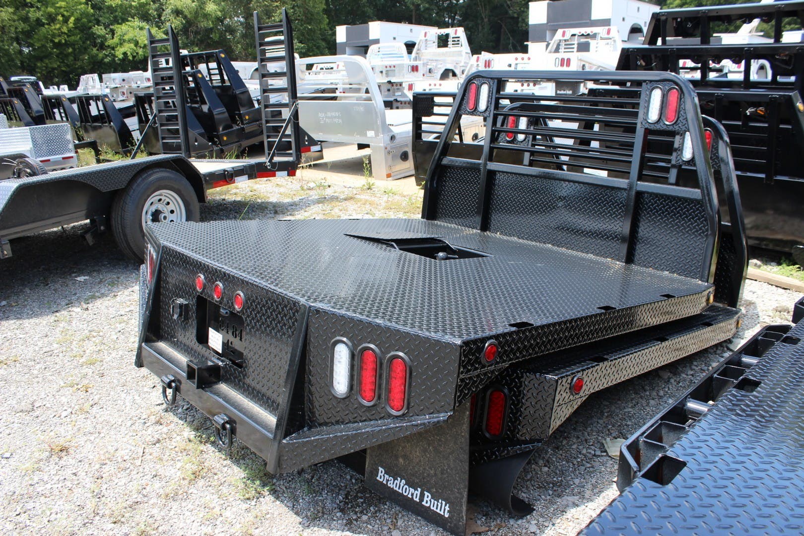 Flatbed 2020 Bradford Built BBMUSTANG848442 TrailersUSA