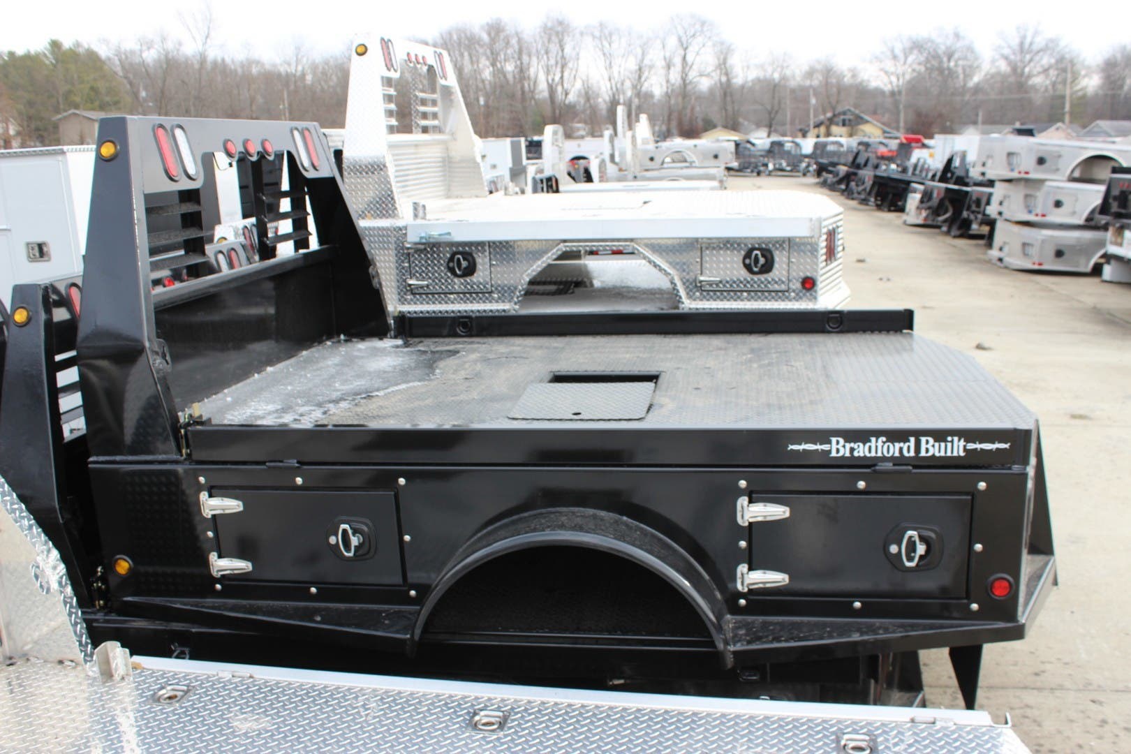 Flatbed 2020 Bradford Built BBSTEPSIDE9611234 TrailersUSA