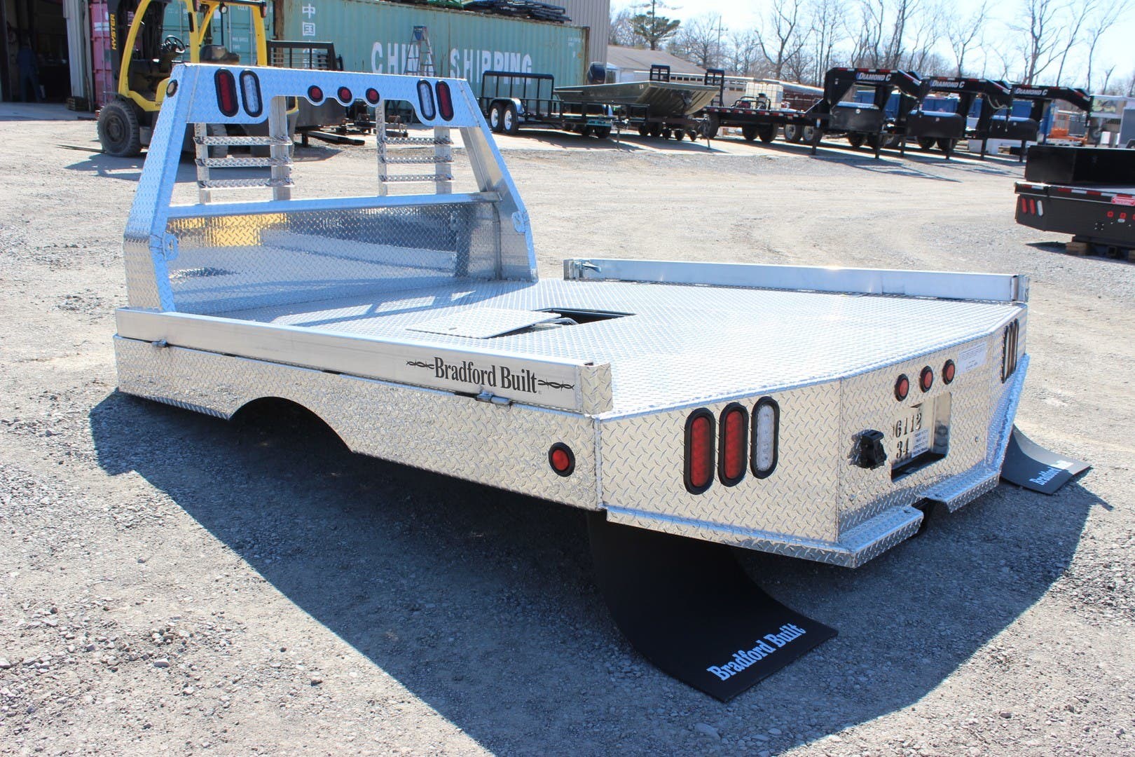 Flatbed 2020 Bradford Built BBALUMWORKBED9611234 TrailersUSA