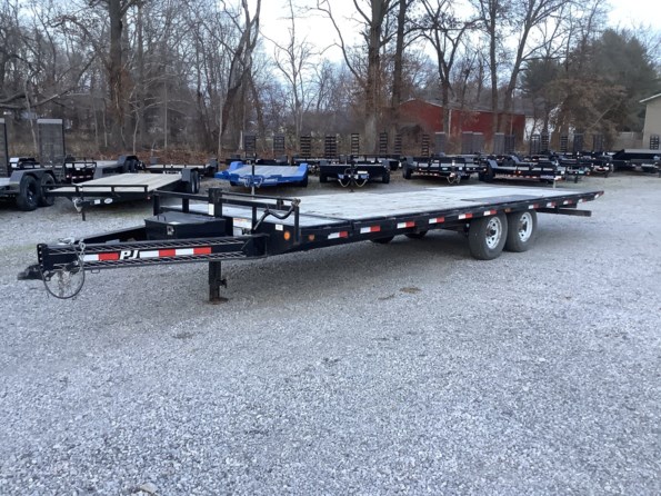 2019 PJ Trailers T8242 available in Mount Vernon, IL
