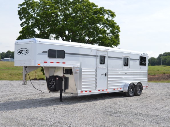 2025 4-Star 6'10"X22'X7'6" 2+1 HORSE TRAILER W/ HYDRAULIC JACK available in Fairland, OK