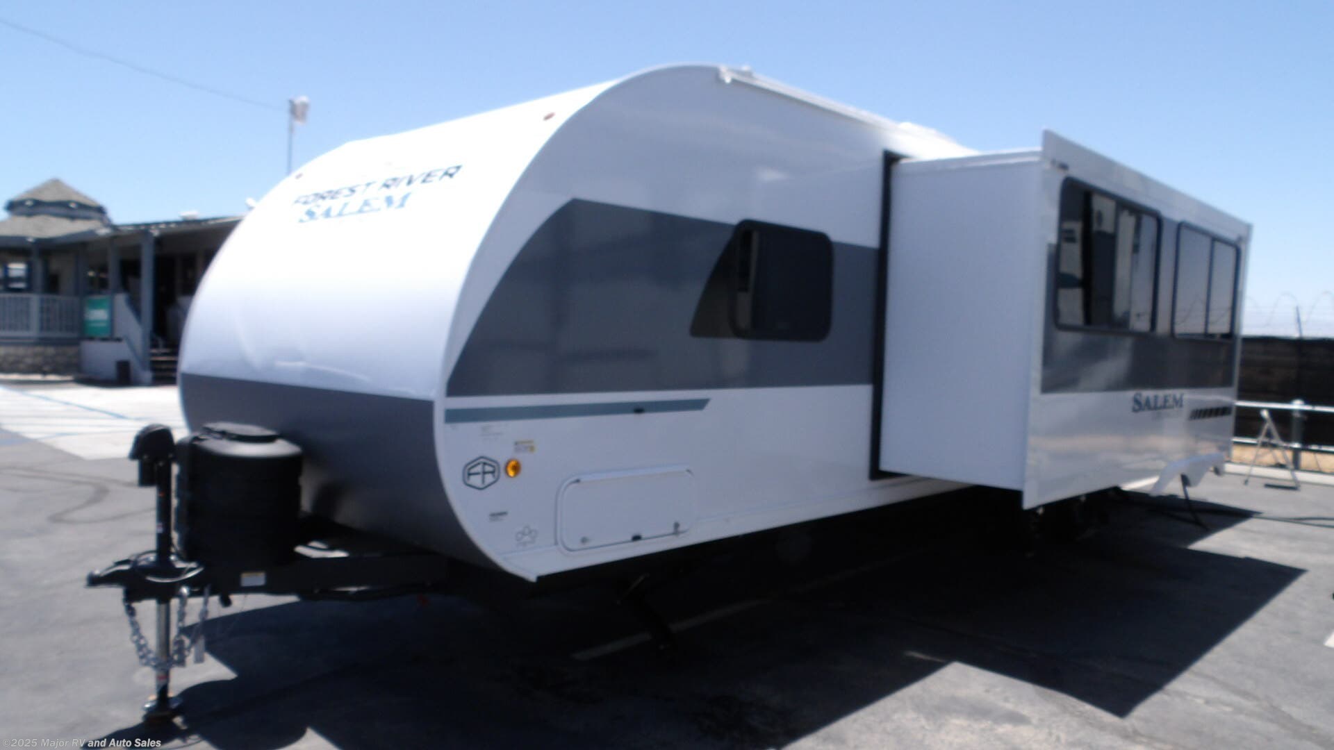 New 2026 Forest River Salem 273QBXLX,1 SLIDE, 2 A/C UNITS, 200 WATT SOLAR, FRO available in Hesperia, California