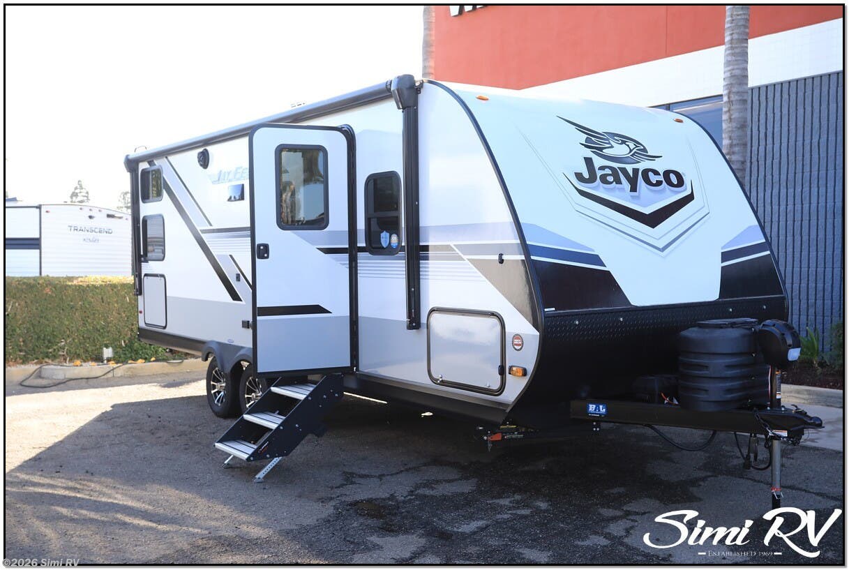 Used 2024 Jayco Jay Feather 21MBH available in Simi Valley, California