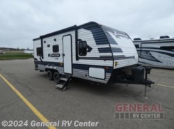 Used 2021 CrossRoads Zinger Lite ZR211RD available in North Canton, Ohio