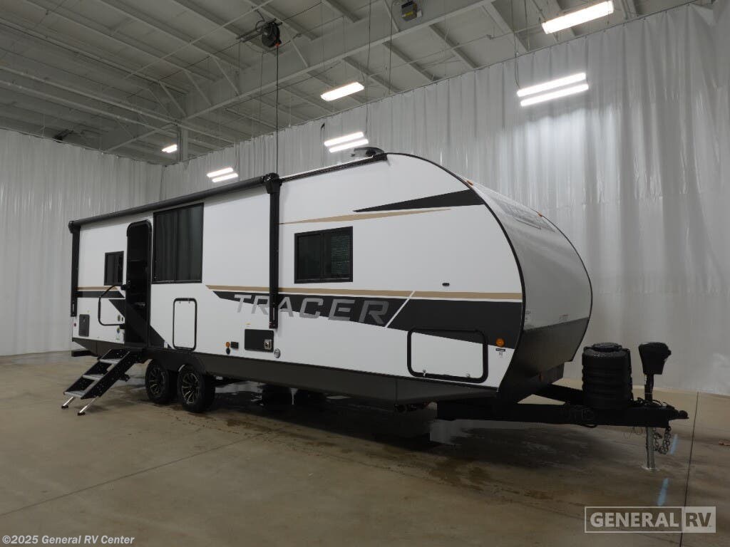 New 2025 Prime Time Tracer 255DS available in North Canton, Ohio