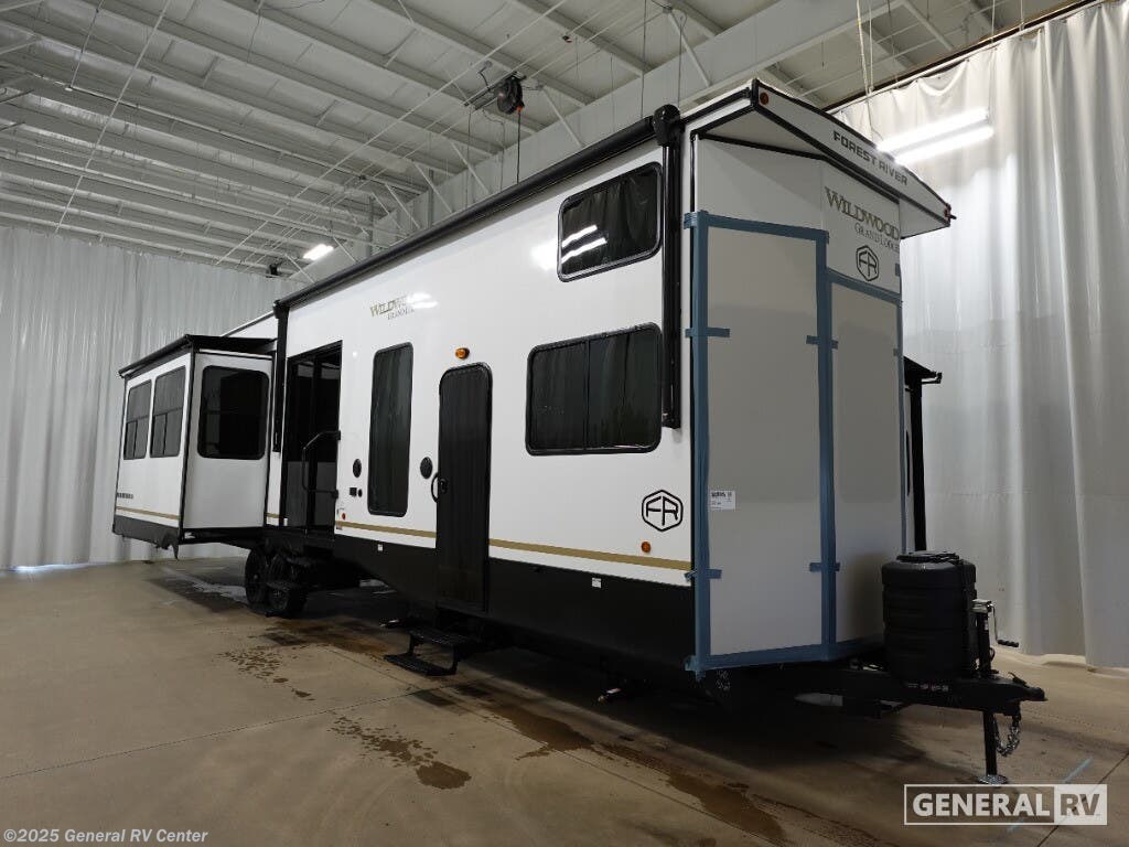 New 2026 Forest River Wildwood 42DL available in North Canton, Ohio