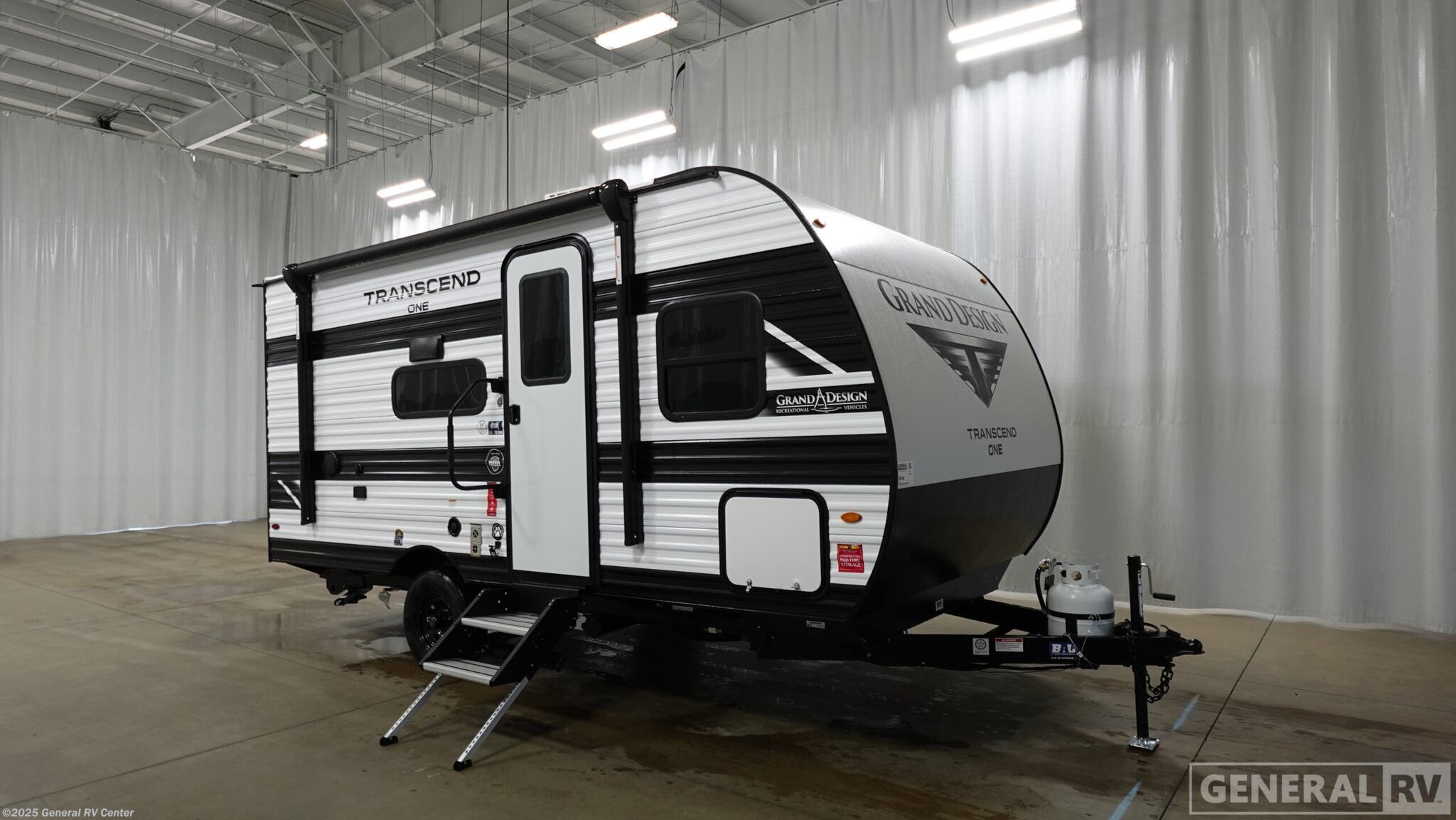 New 2026 Grand Design Transcend One 151BH available in North Canton, Ohio
