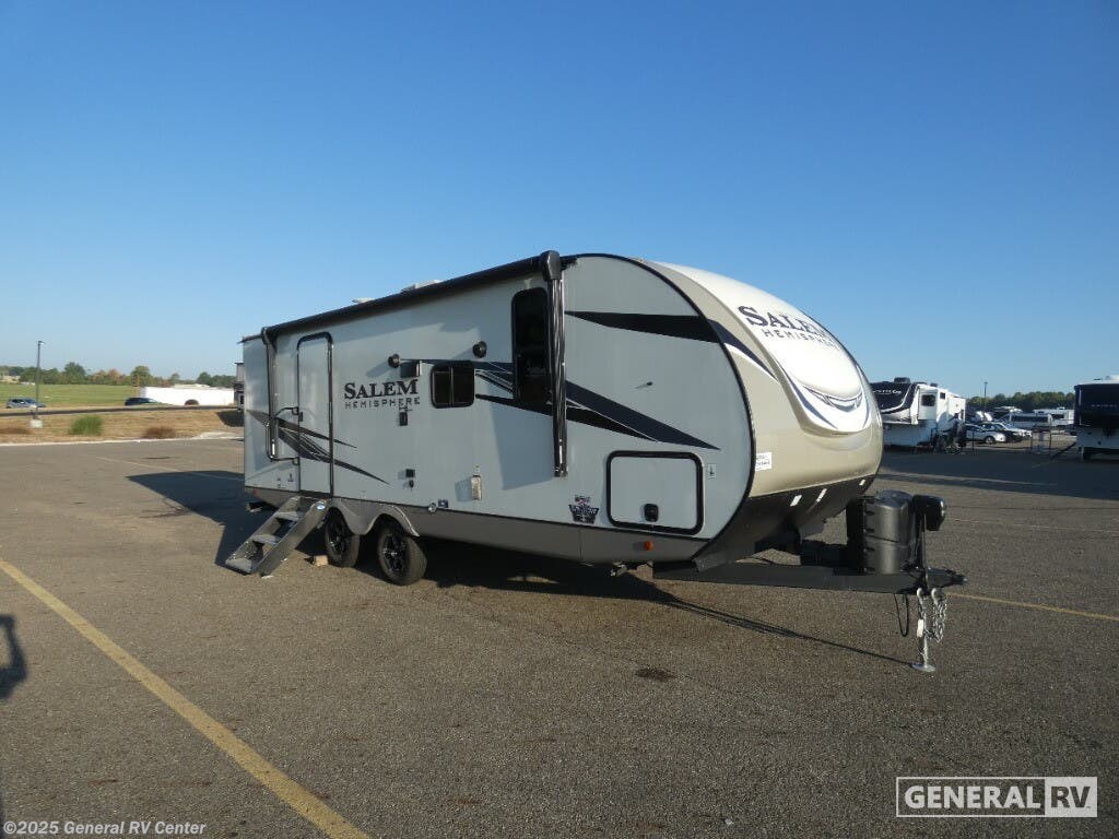 Used 2022 Forest River Salem Hemisphere HYPER LYTE 22RBHL available in North Canton, Ohio