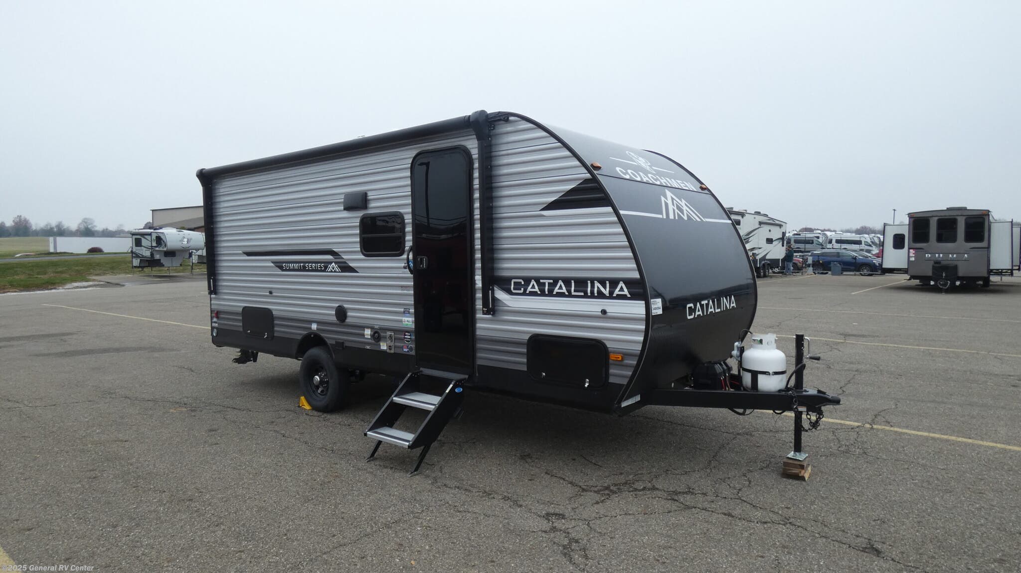 Used 2025 Coachmen Catalina Summit Series 7 184BHSK available in North Canton, Ohio