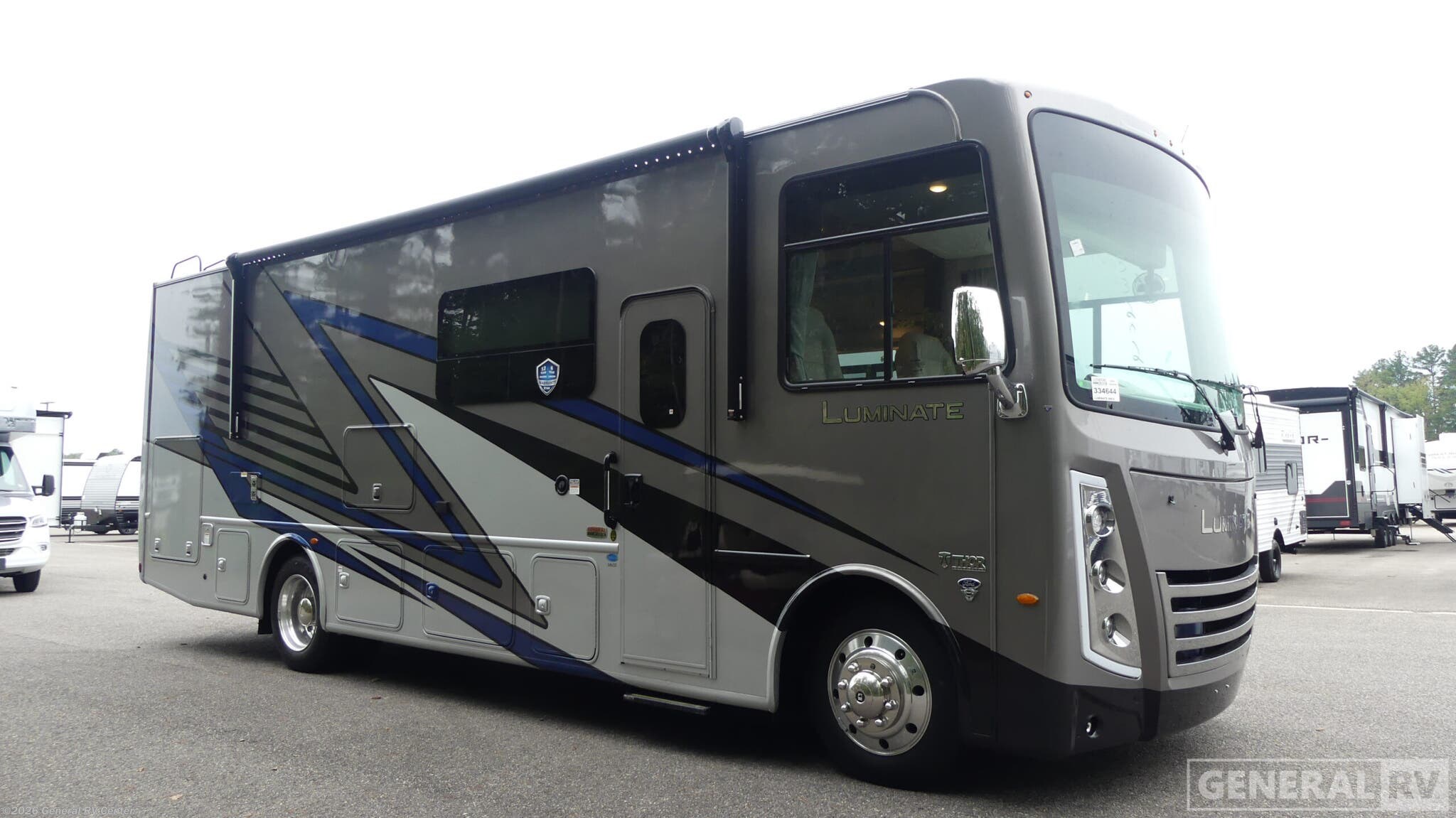New 2026 Thor Motor Coach Luminate MM30 available in North Canton, Ohio