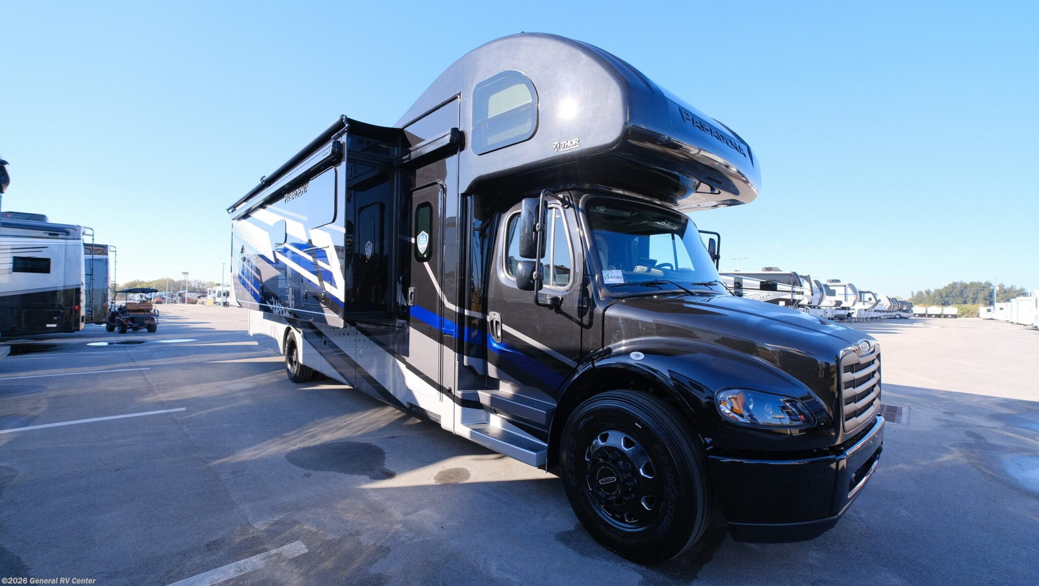 New 2026 Thor Motor Coach Pasadena 38DX available in North Canton, Ohio