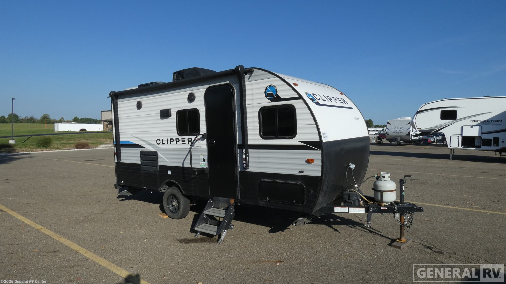 Used 2022 Coachmen Clipper Ultra-Lite 17BH available in North Canton, Ohio