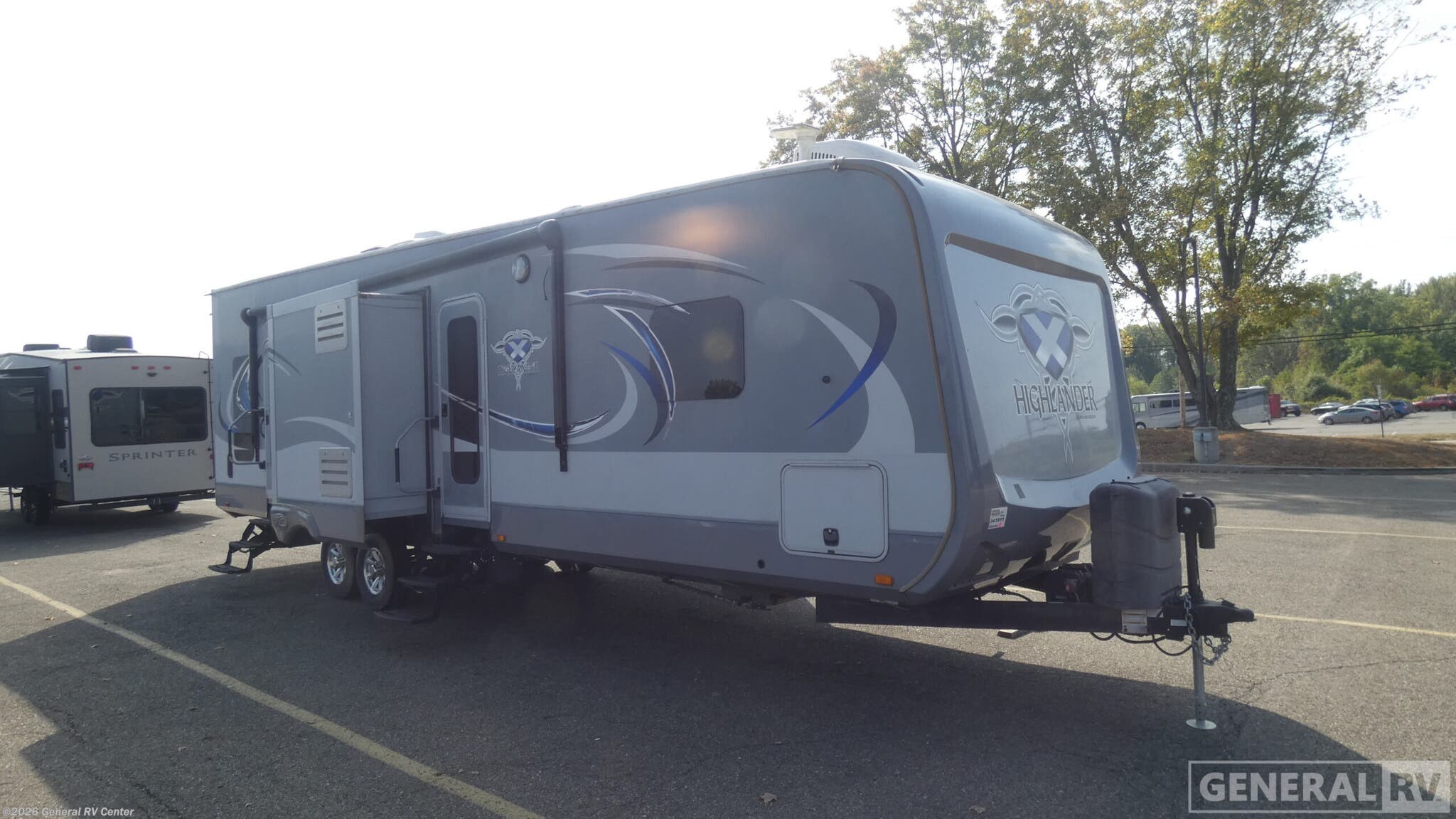 Used 2016 Highland Ridge Highlander HT31RGR available in North Canton, Ohio