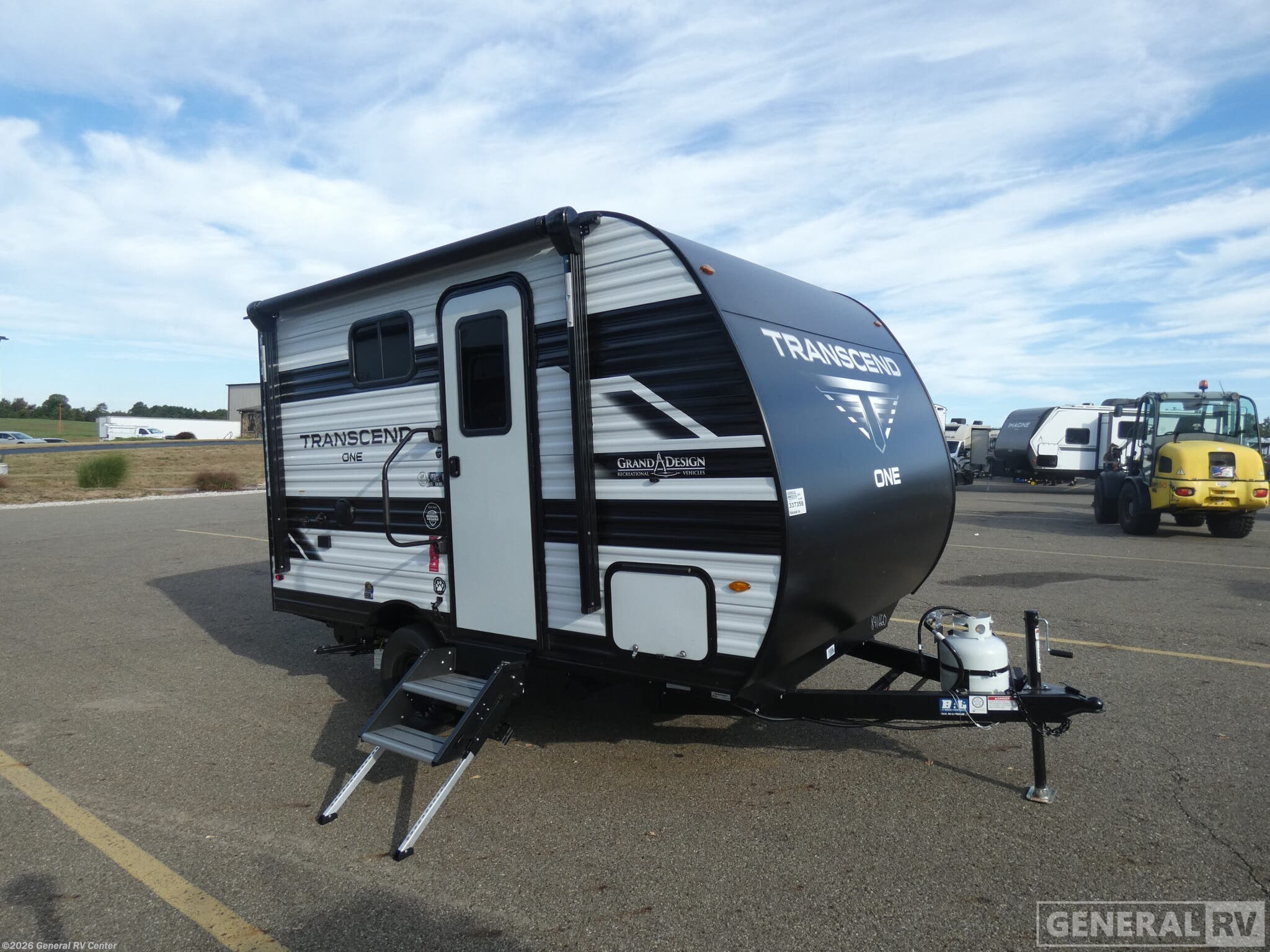 New 2026 Grand Design  TRANSCEND-ONE 131DL available in North Canton, Ohio