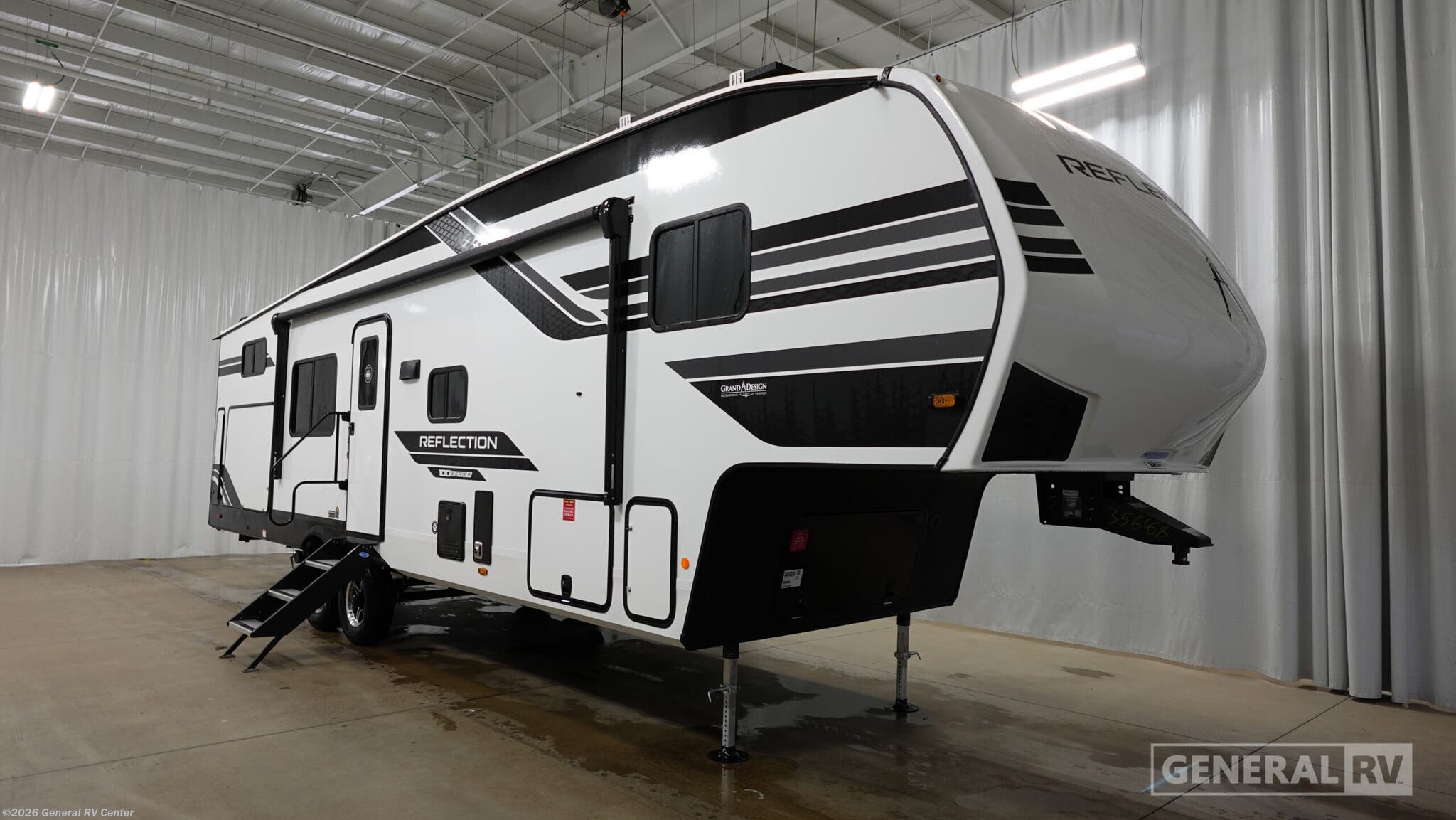 New 2026 Grand Design Reflection 100 Series 32BH available in North Canton, Ohio