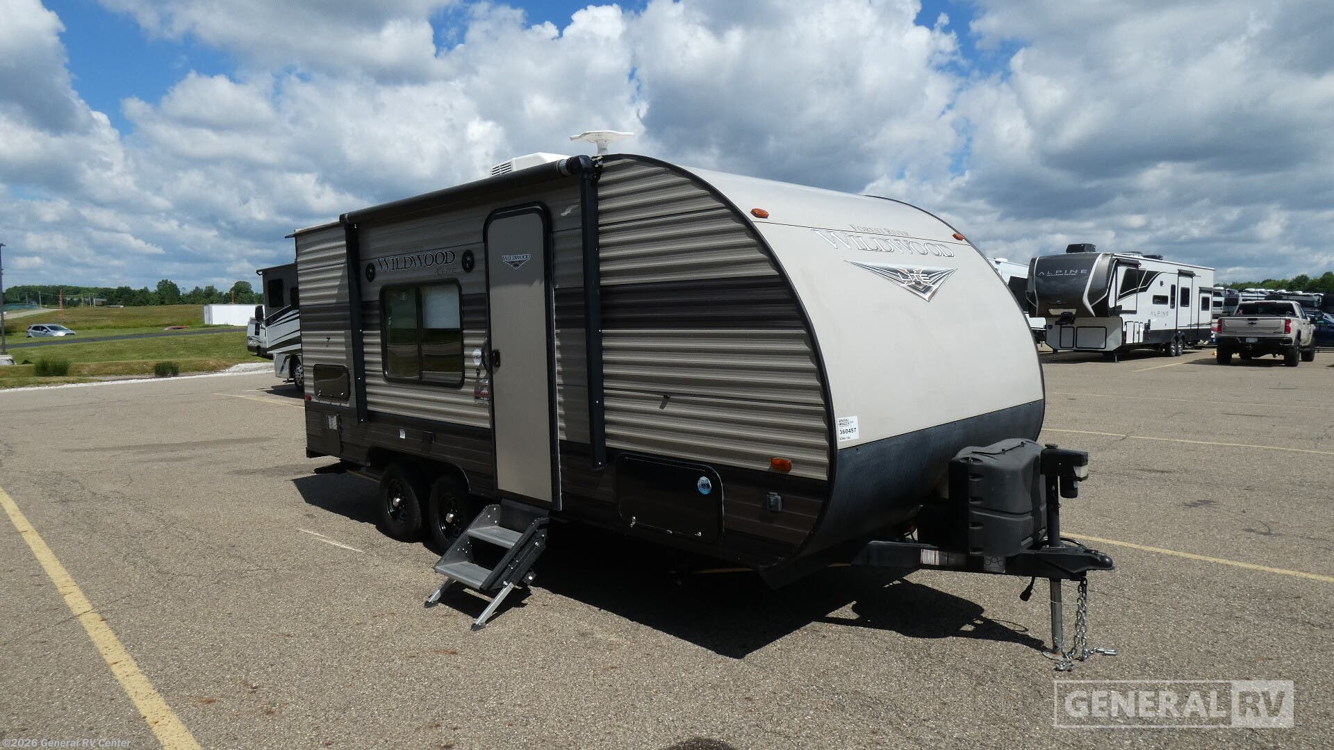 Used 2019 Forest River Wildwood X-Lite 171RBXL available in North Canton, Ohio