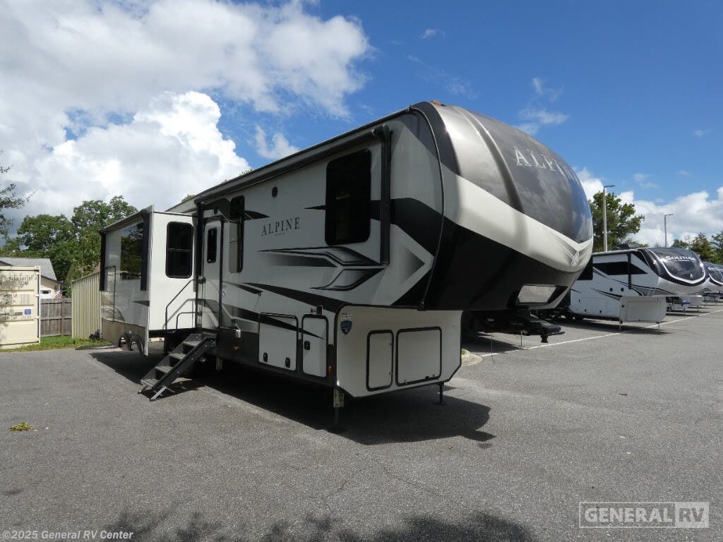 Used 2023 Keystone Alpine 3102RL#3 available in Orange Park, Florida