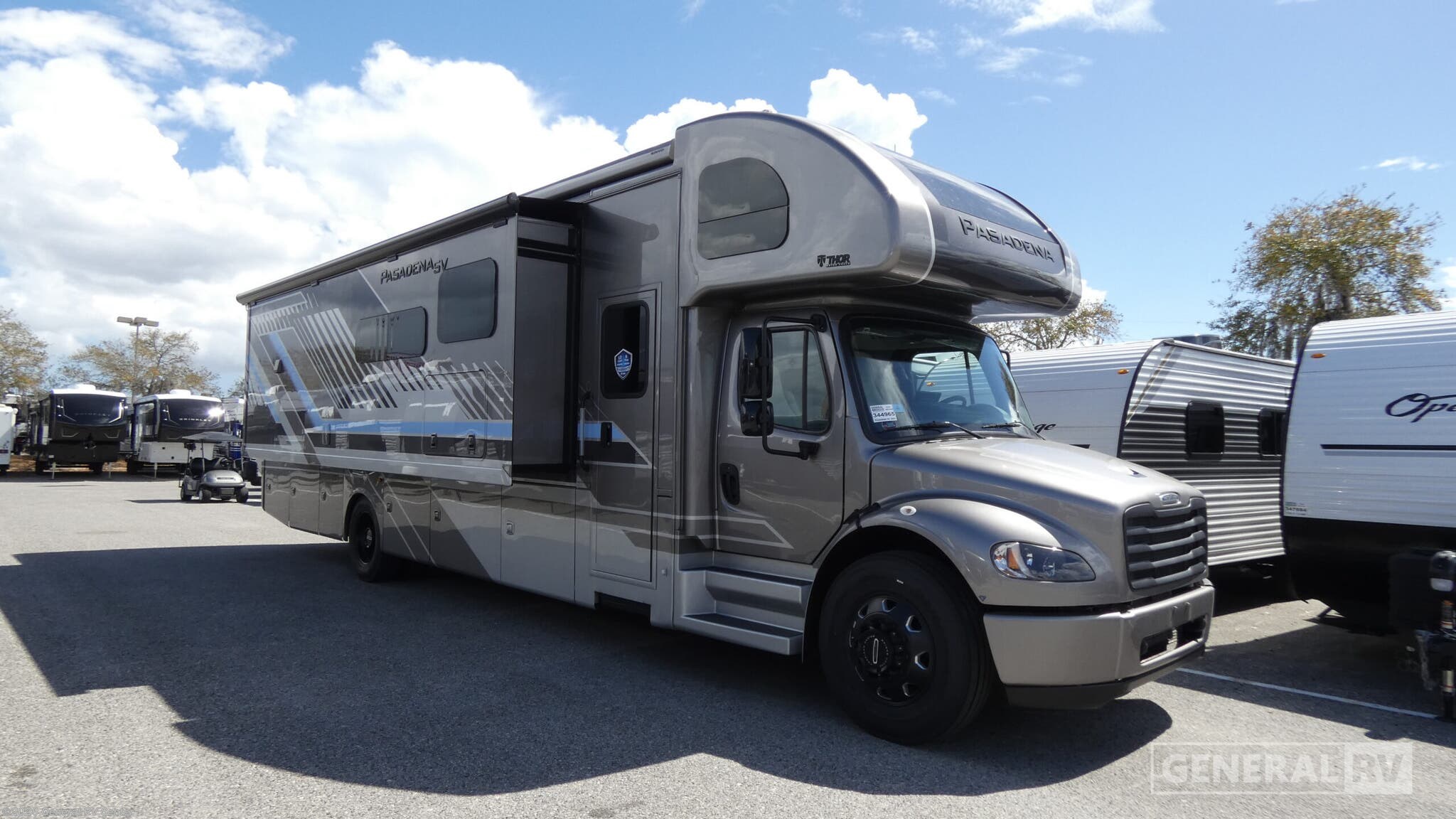 New 2026 Thor Motor Coach Pasadena SV 38DX available in Orange Park, Florida