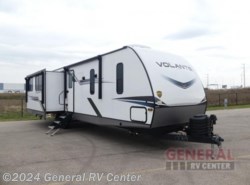 Used 2024 CrossRoads Volante 34RE available in Huntley, Illinois